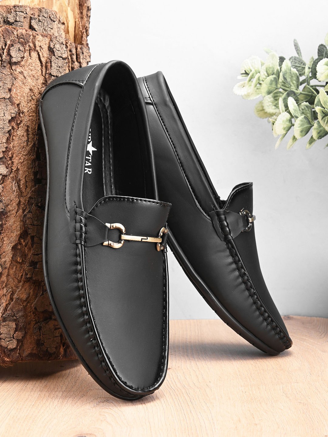 

FOUR STAR TRUCK SALES Men Textured Formal Loafers, Black