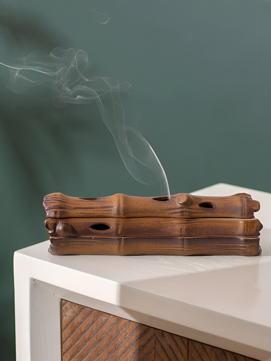 

THEDECORKART Brown Bamboo Shaped Incense Burner