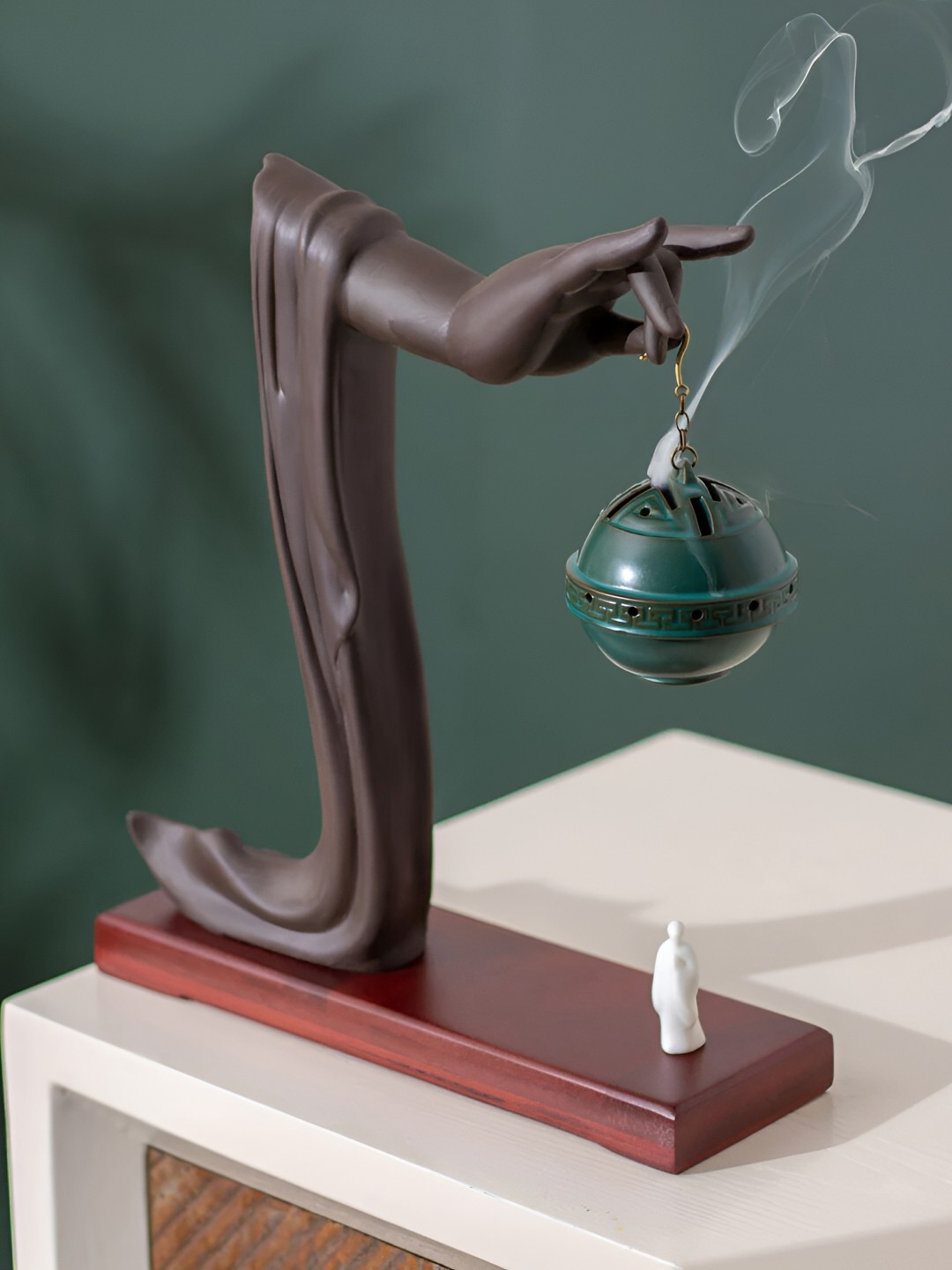 

THEDECORKART Brown Figurine Showpiece