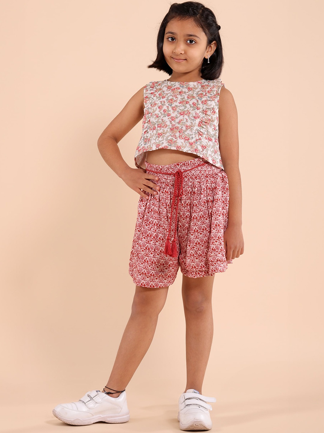 

Sangria Girls Pure Cotton Printed Top With Shorts, Beige