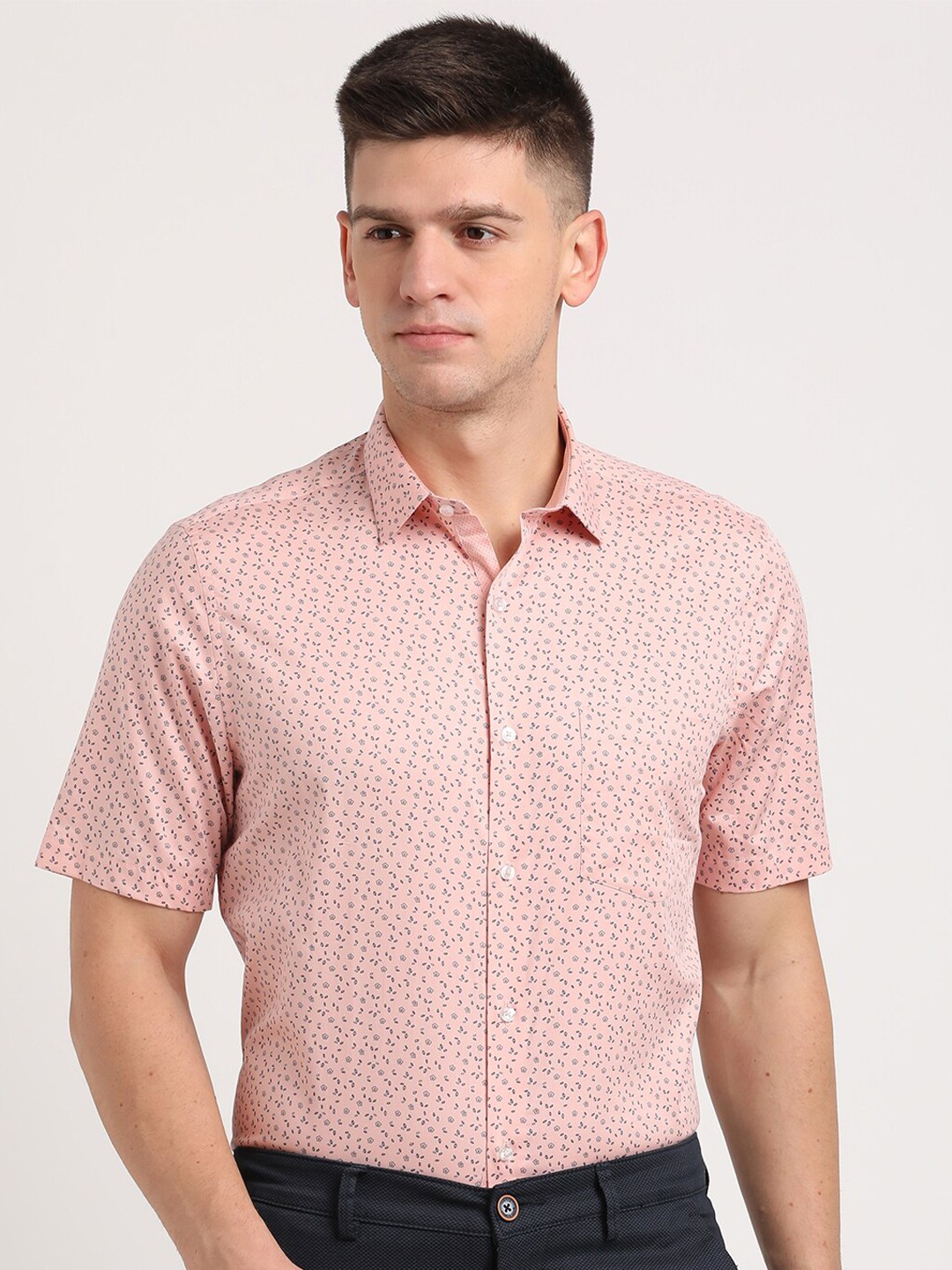 

TurtleStandard Floral Printed Pure Cotton Formal Shirt, Pink