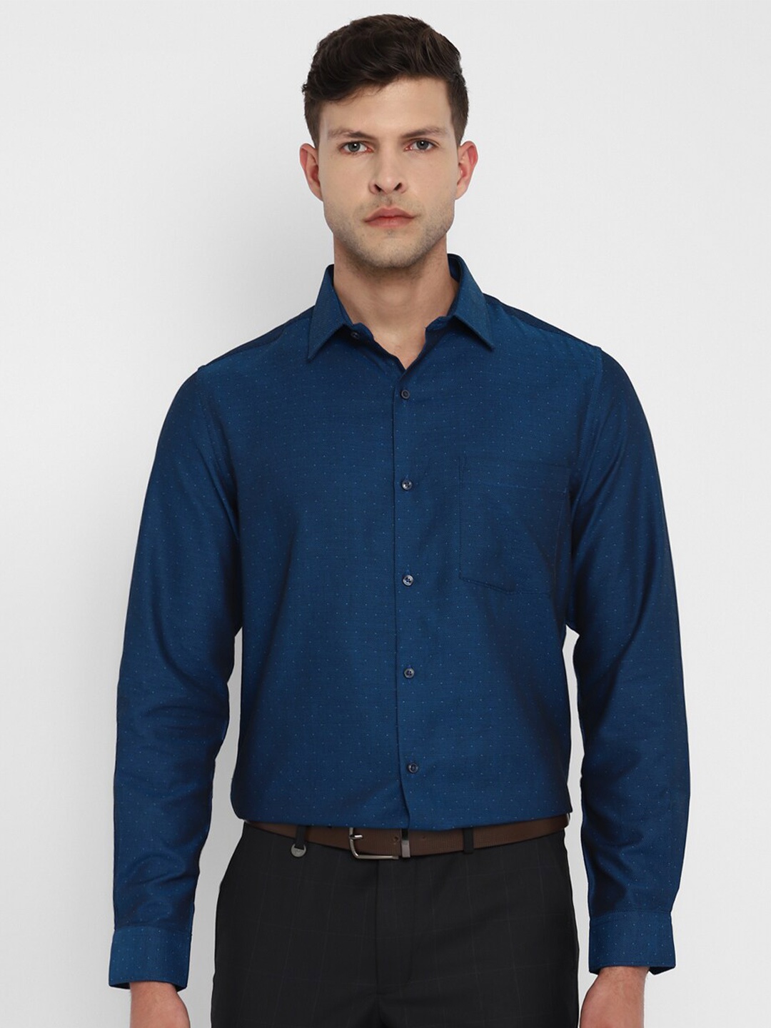 

Turtle Standard Micro Ditsy Printed Pure Cotton Formal Shirt, Blue