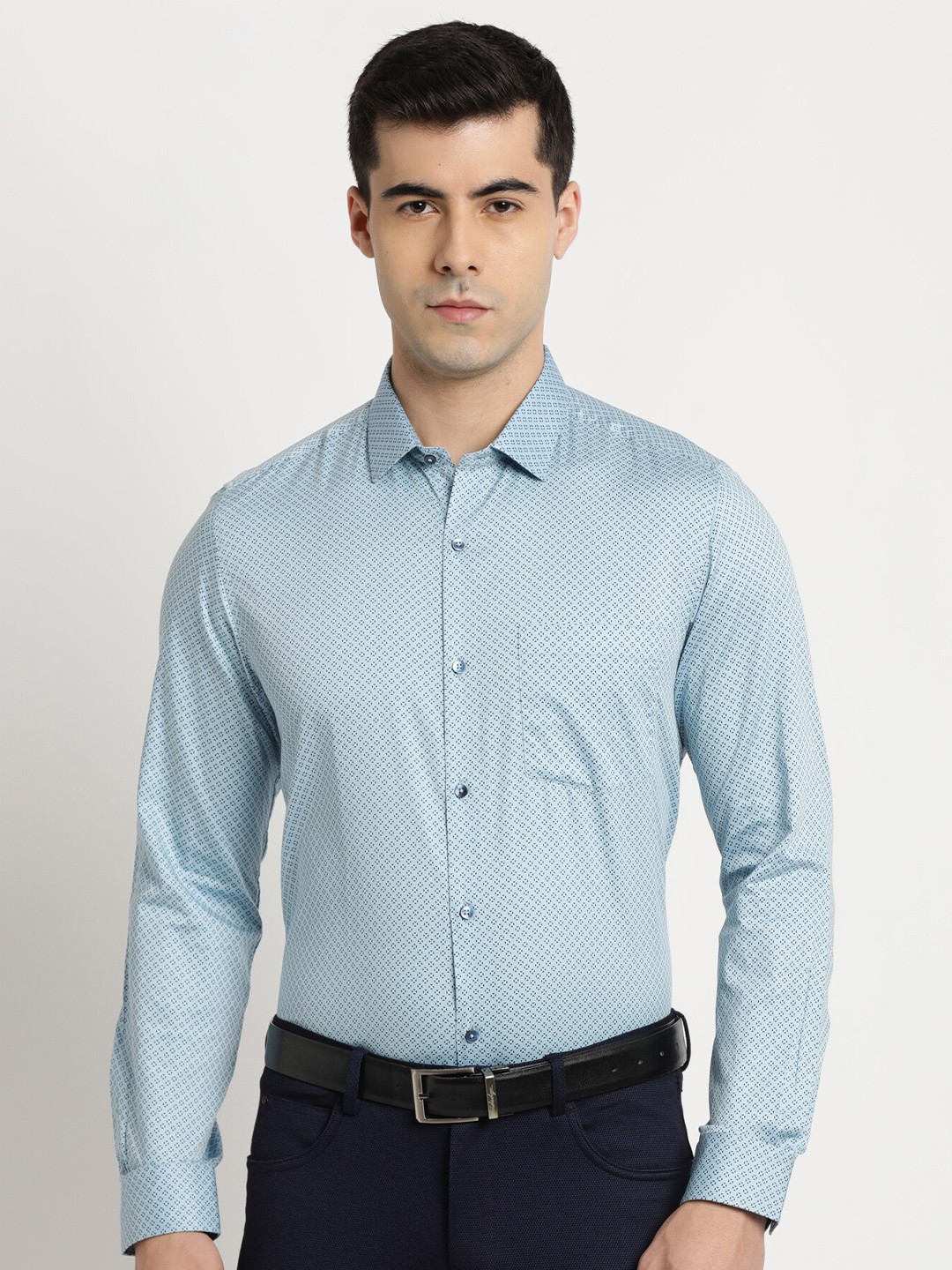

Turtle Standard Micro Ditsy Printed Pure Cotton Formal Shirt, Blue