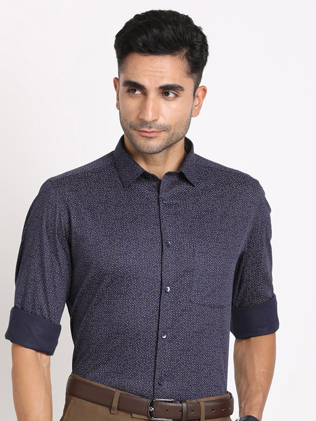 

Turtle Standard Micro Ditsy Printed Spread Collar Cotton Formal Shirt, Navy blue