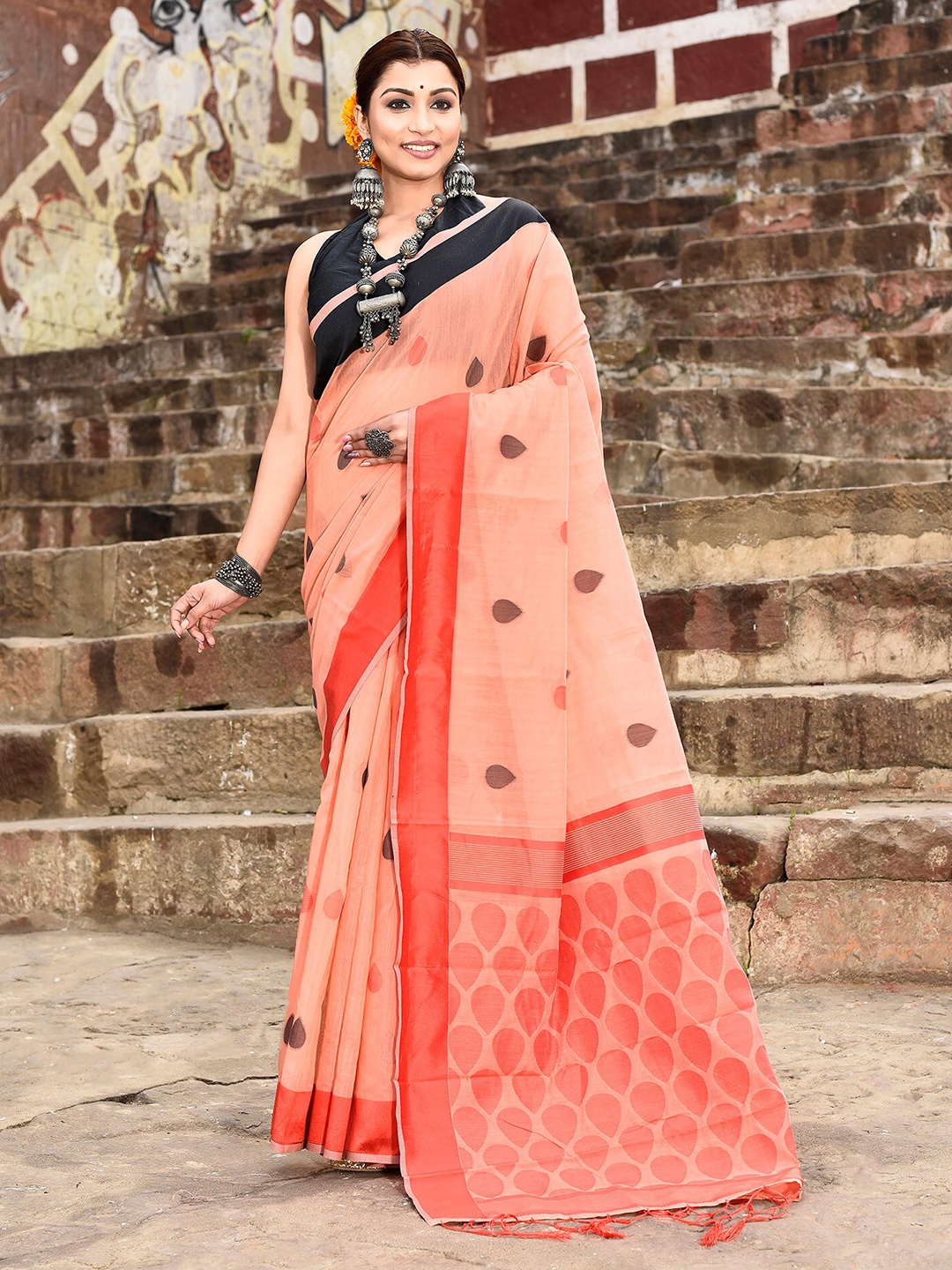 

elora Woven Design Pure Cotton Bhagalpuri Saree, Peach