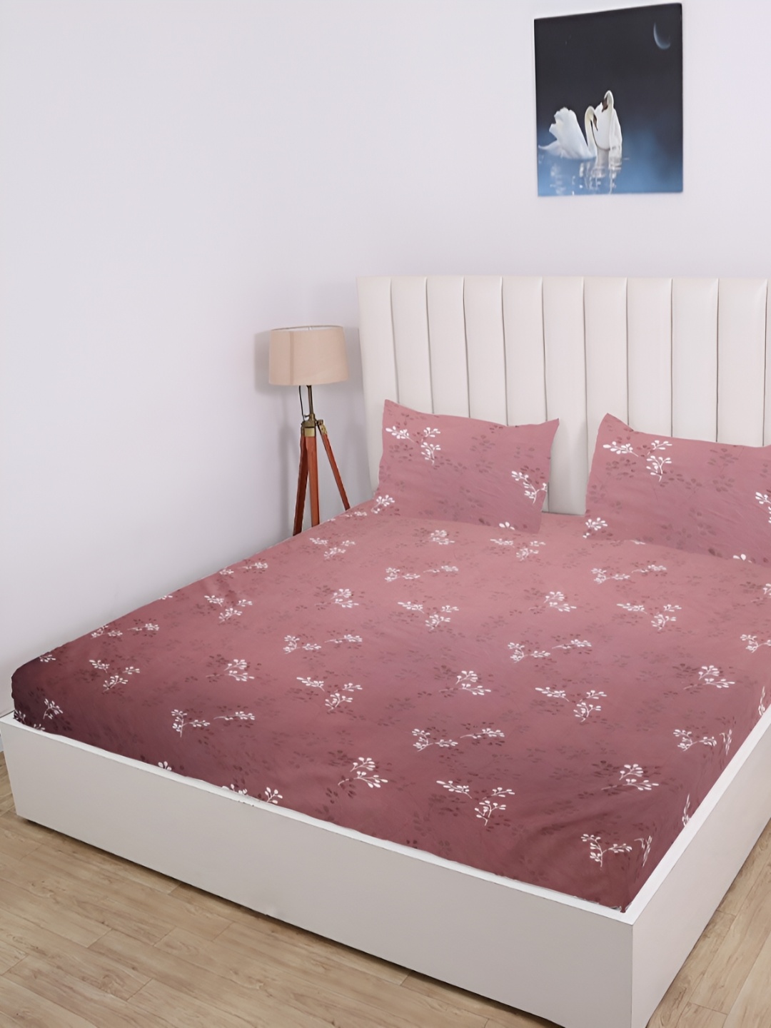 

RD TREND Pink Floral 210 TC Cotton King Fitted Bedsheet with 2 Pillow Covers