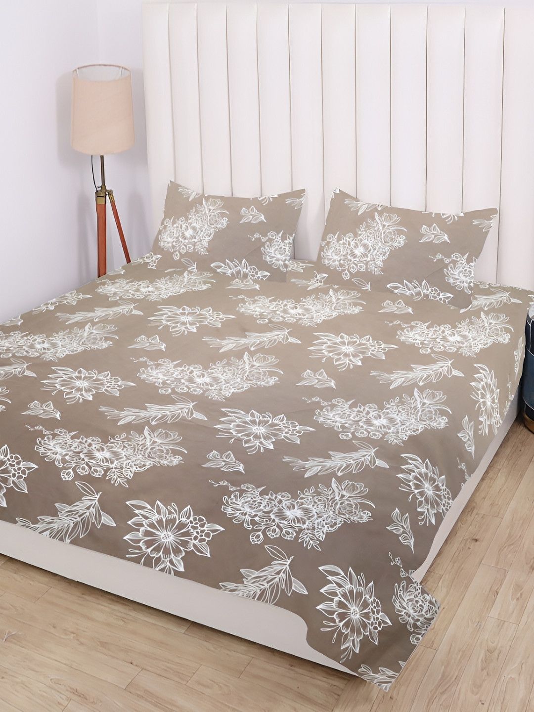 

RD TREND Brown Floral 210 TC Cotton King Bedsheet with 2 Pillow Covers