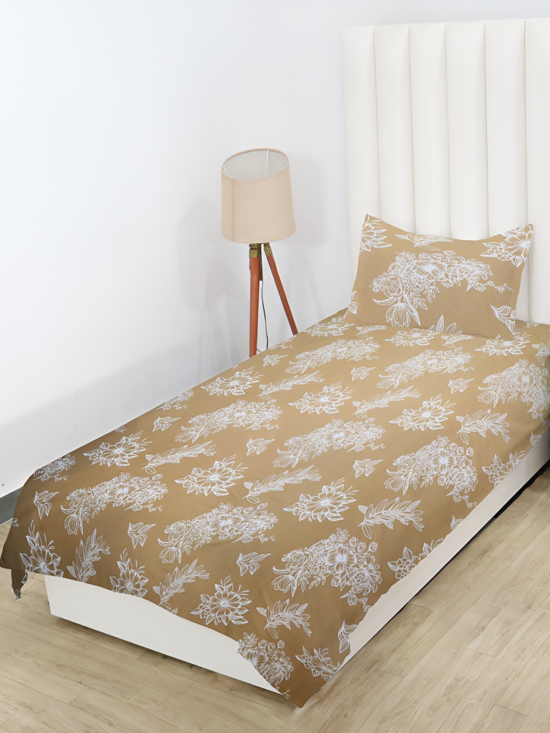 

RD TREND Beige Floral 210 TC Cotton Single Bedsheet with 1 Pillow Covers