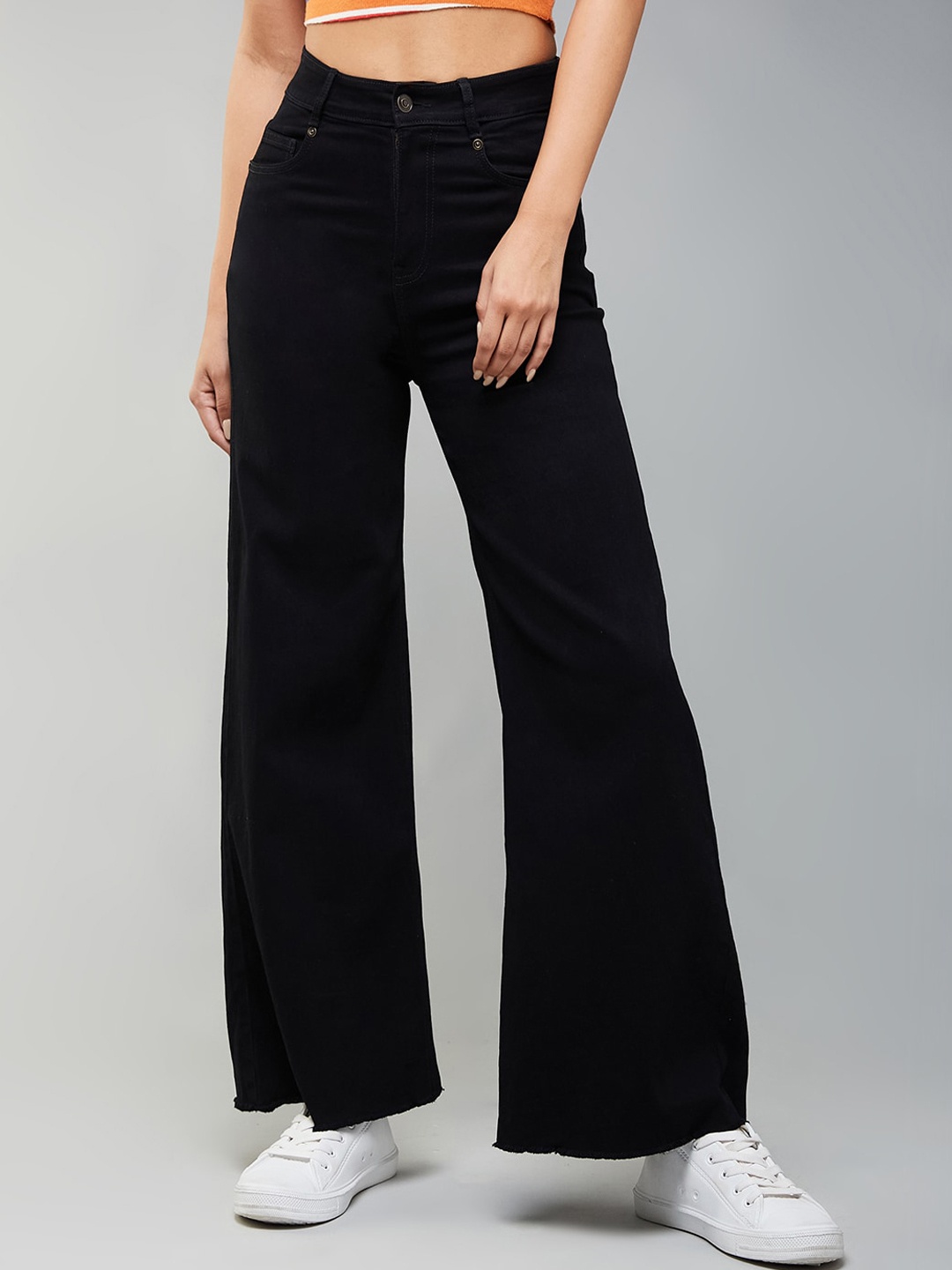 

DOLCE CRUDO Women Wide Leg High-Rise Clean Look Stretchable Jeans, Black