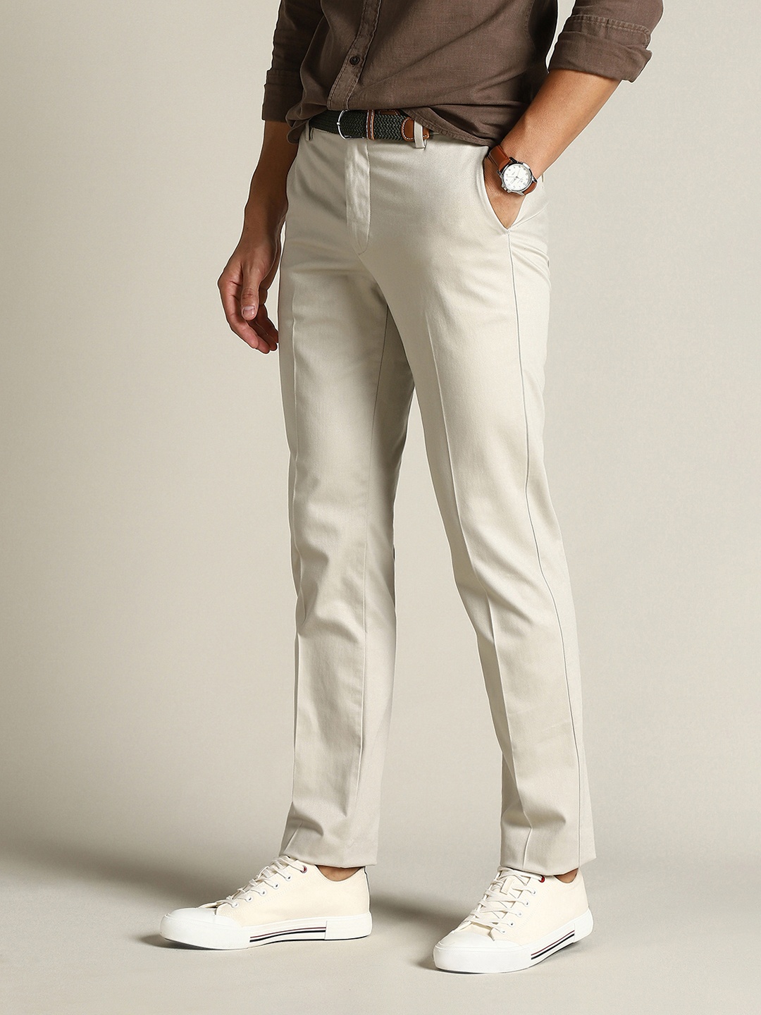 

Dockers Men Mid Rise Slim Fit Trousers, Beige