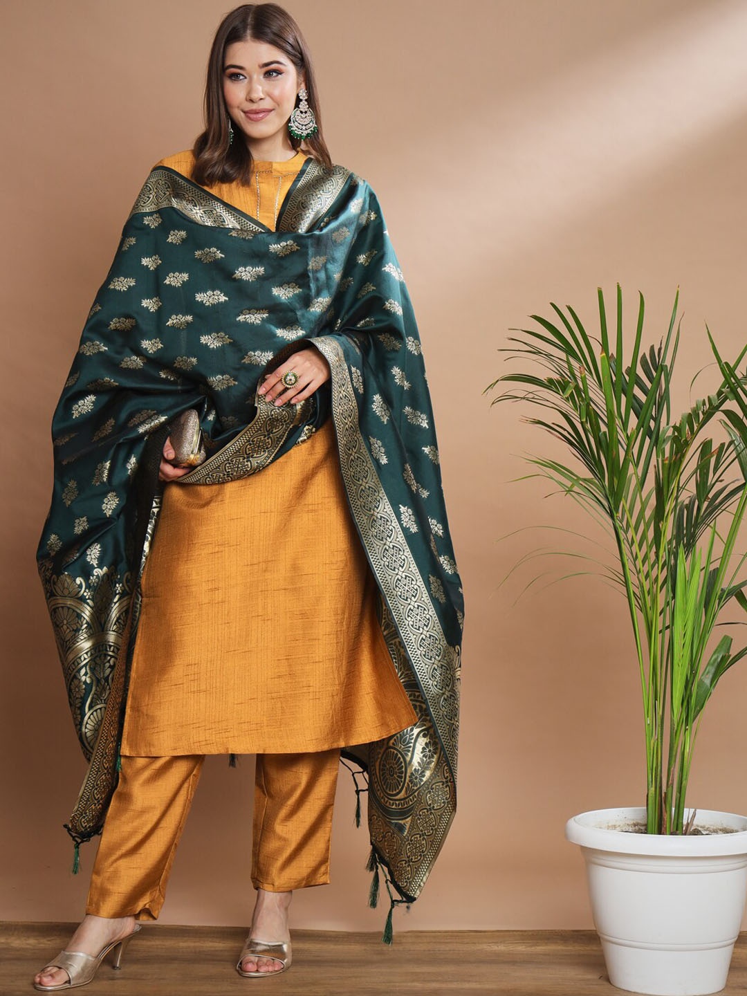 

VredeVogel Regular Gotta Patti Kurta with Trousers & Dupatta, Mustard