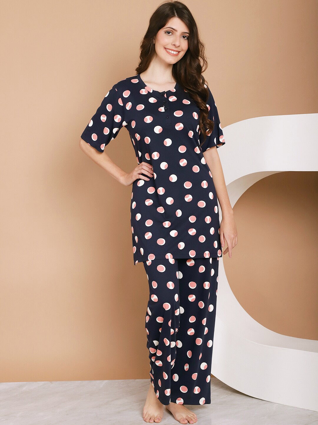 

Kanvin Polka Dots Printed Round Neck Night suit, Navy blue
