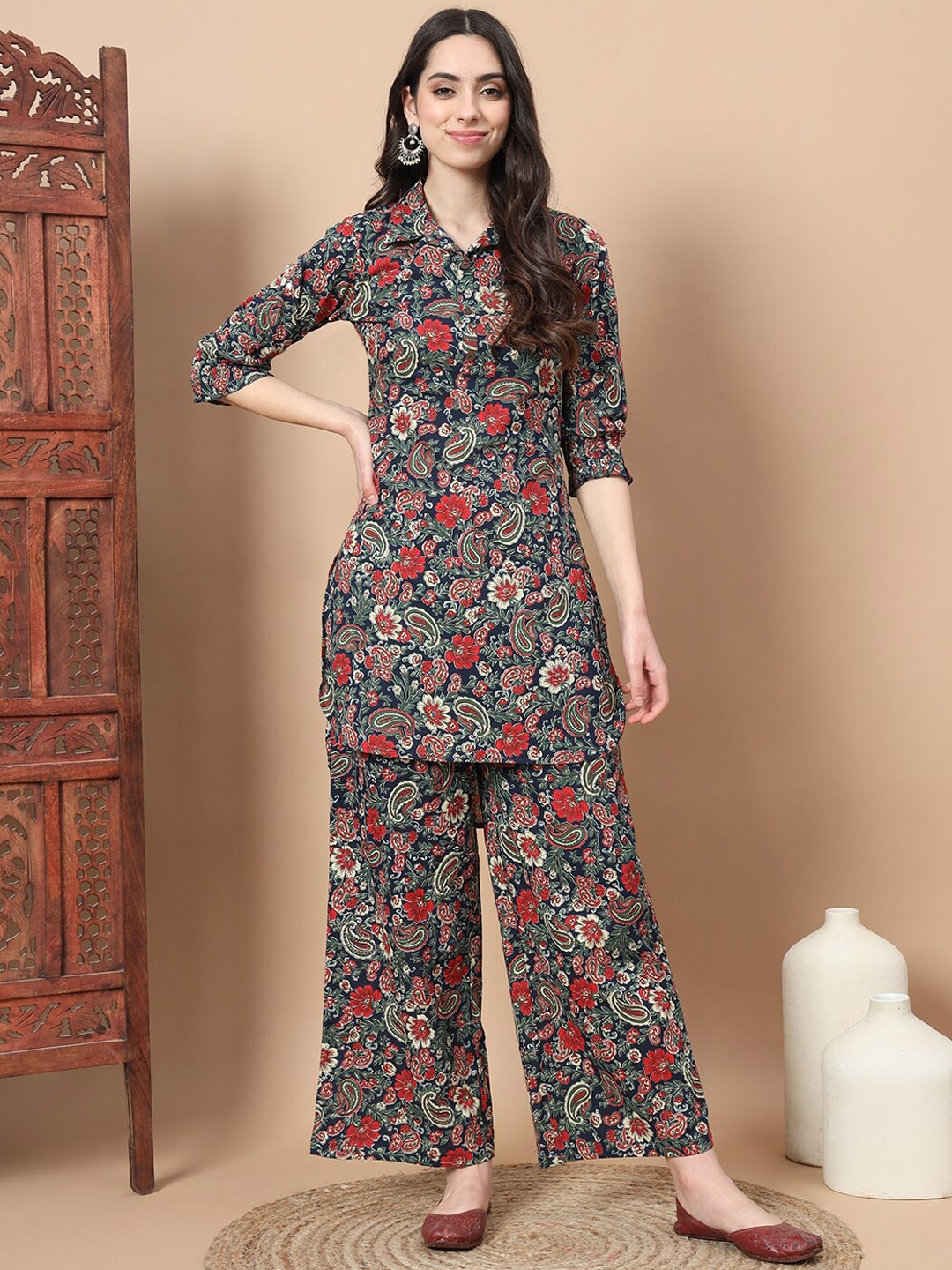 

Yufta Floral Printed Pure Cotton Shirt Collar Co-Ords, Navy blue