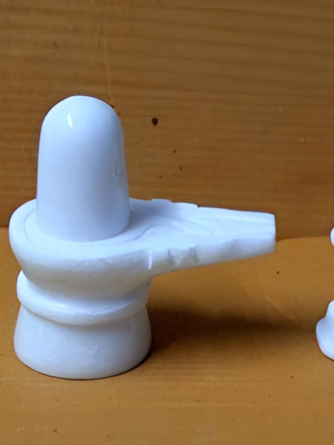 

Navyaksh White Religious Idol Showpiece