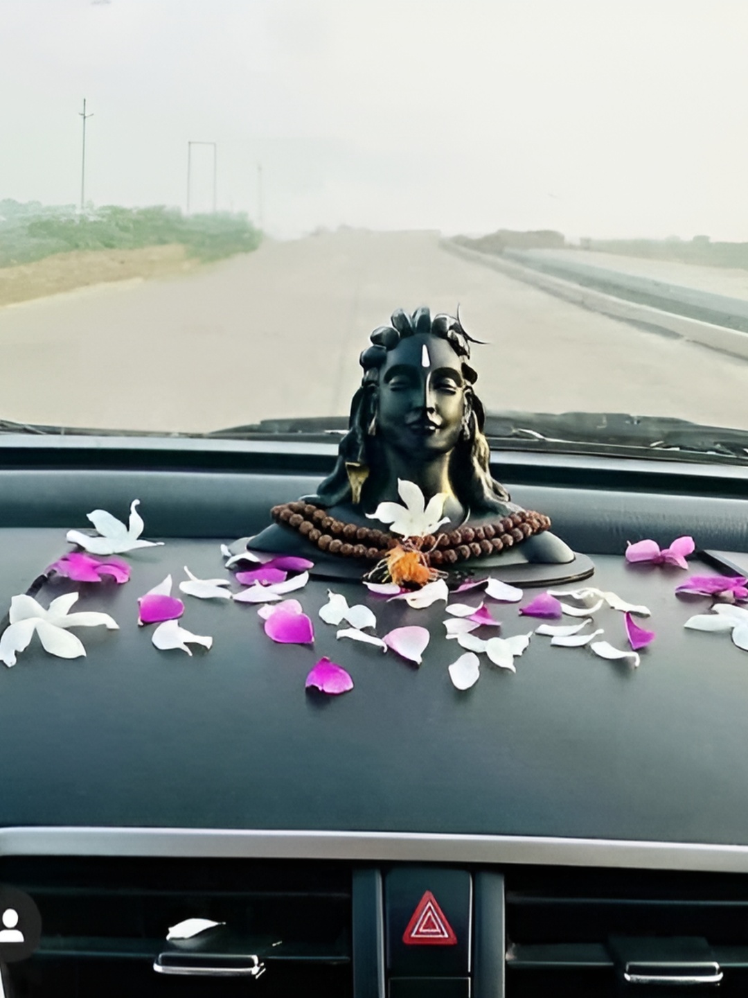

Navyaksh Black Marble Religious Siva Showpiece
