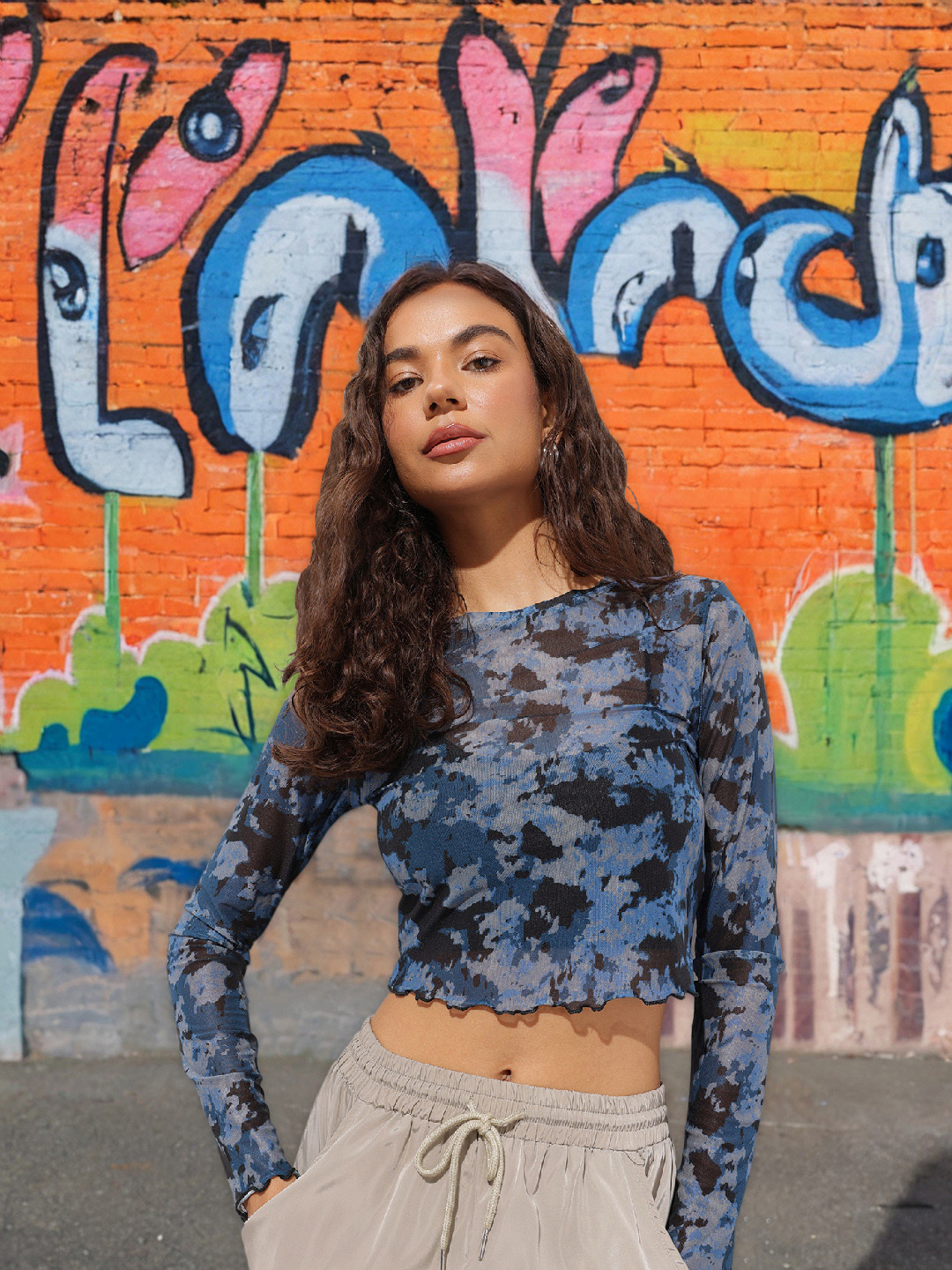 

DressBerry Mesh Manifest Camo-Sheer Fitted Crop Top, Blue