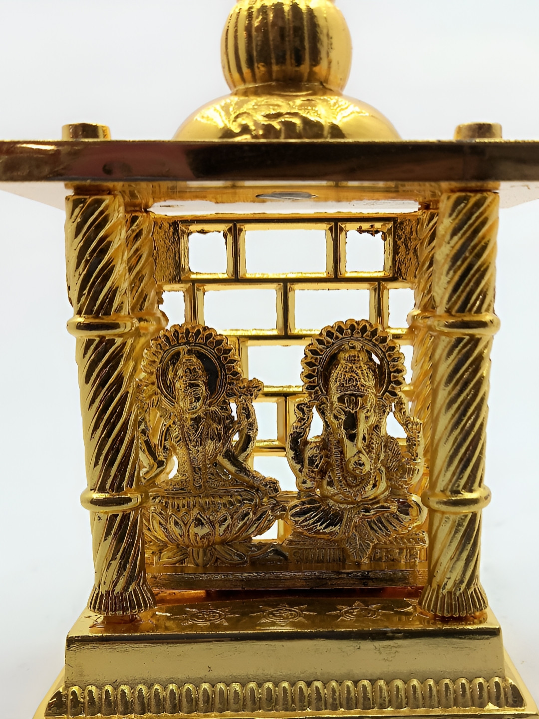 

Navyaksh Gold-Toned Laxmi Ganesha Religious Idol Showpiece