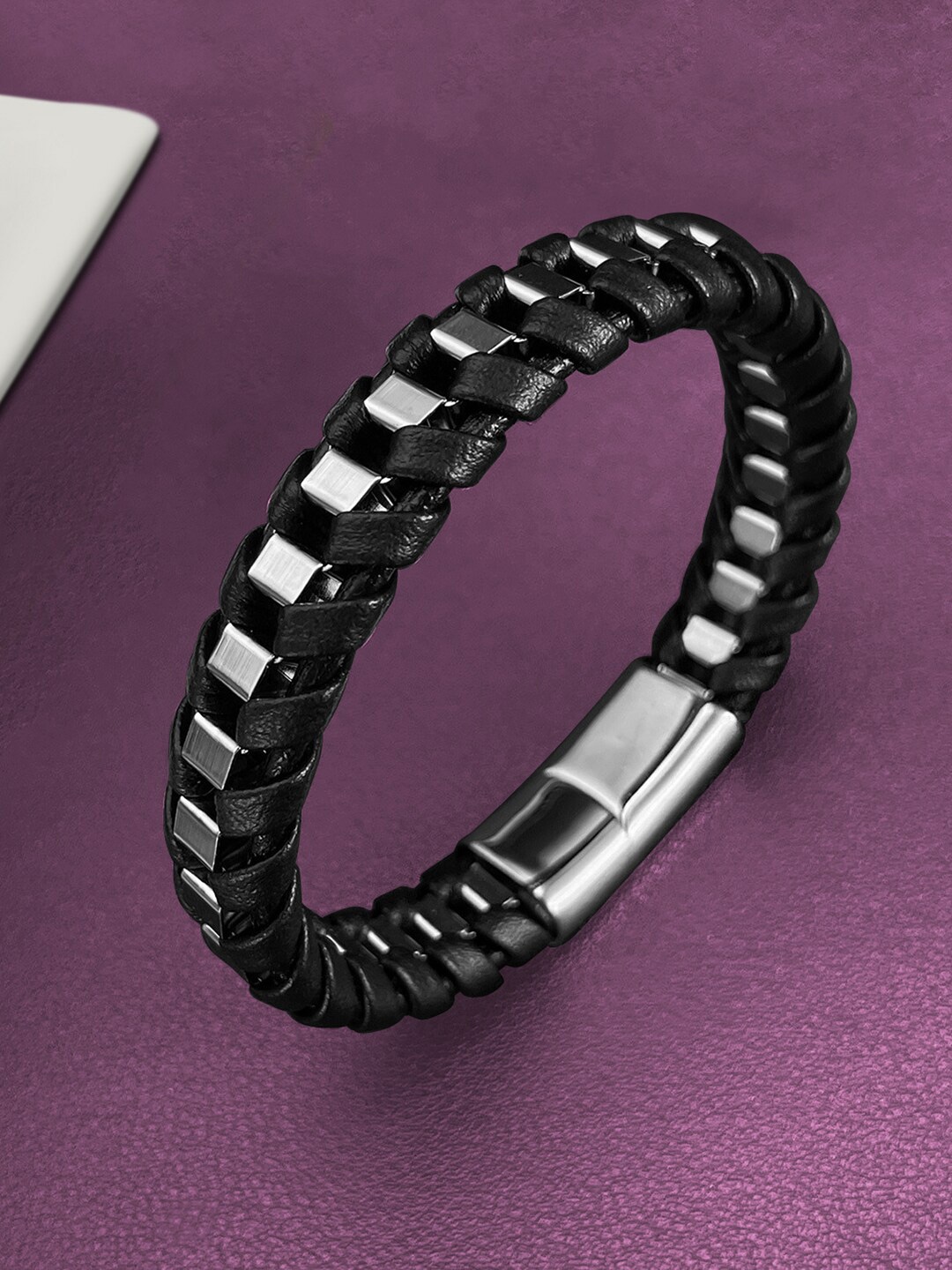 

Peora Men Silver-Plated Wraparound Bracelet