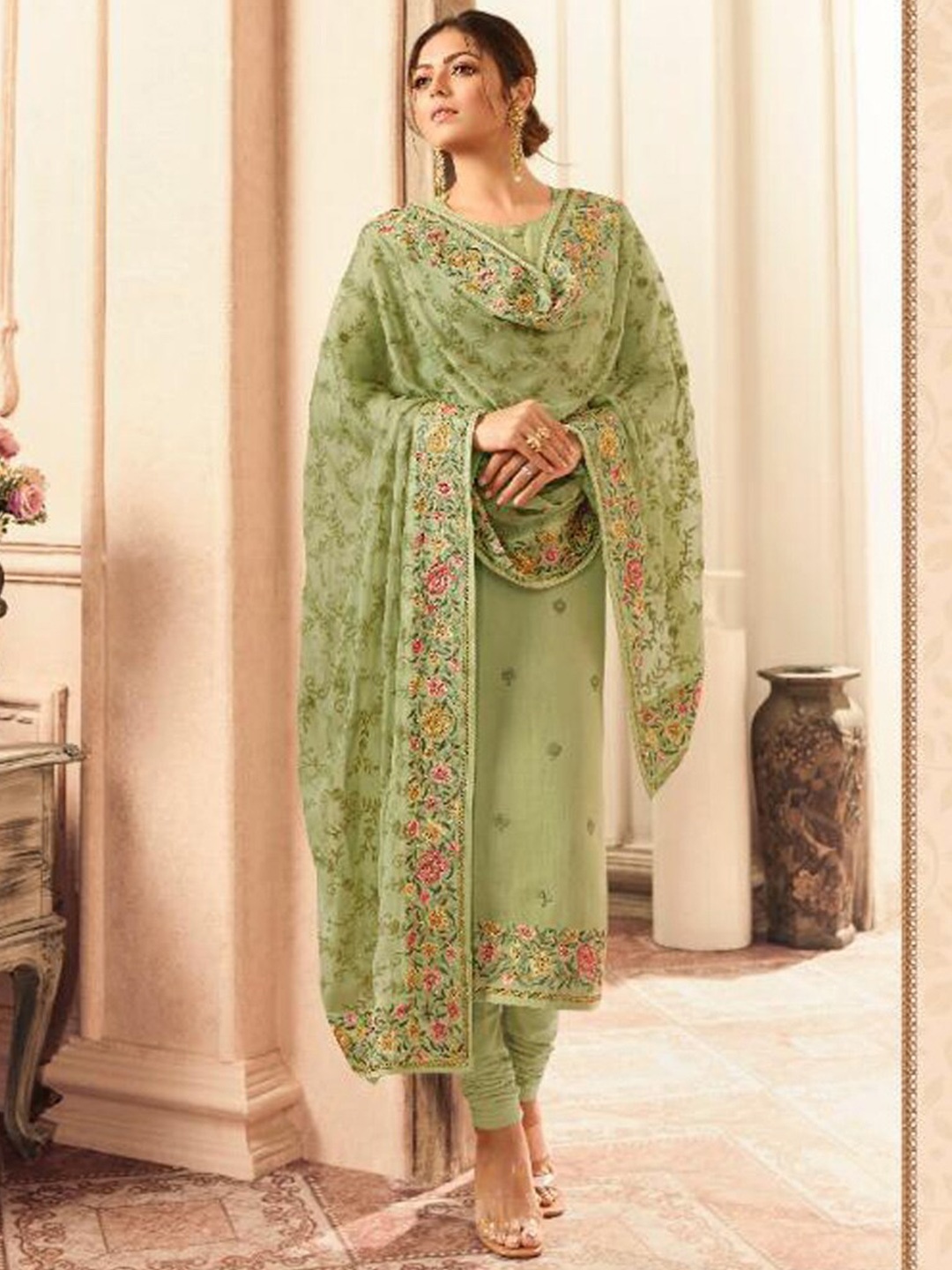 

Chandbaali Floral Embroidered Semi-Stitched Dress Material, Green