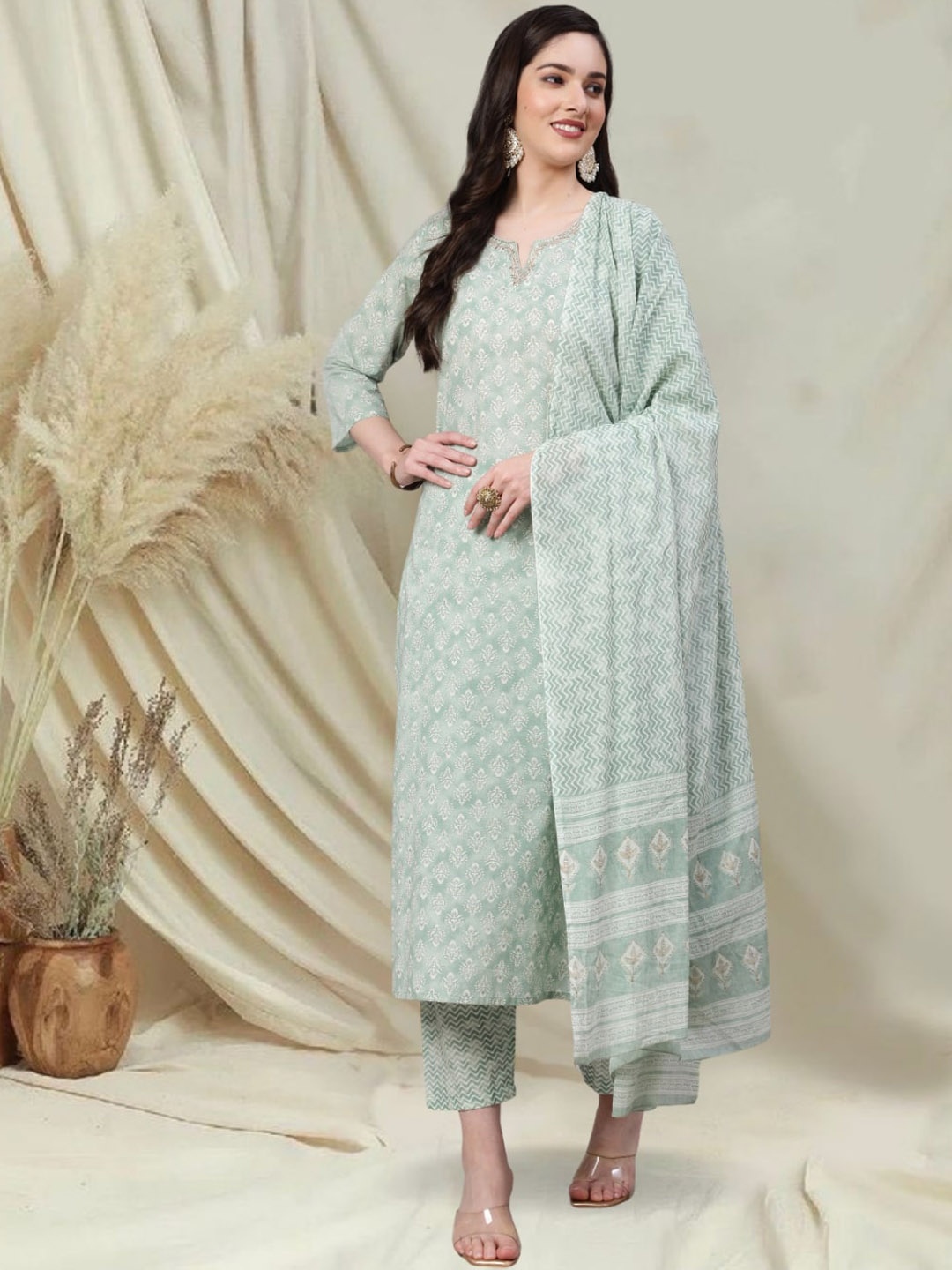 

Nayo Floral Printed Thread Work Pure Cotton Straight Kurta With Palazzos & Dupatta, Green