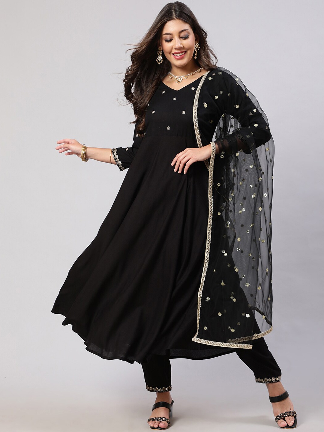 

Nayo Floral Embroidered Sequinned Anarkali Kurta With Trousers & Dupatta, Black