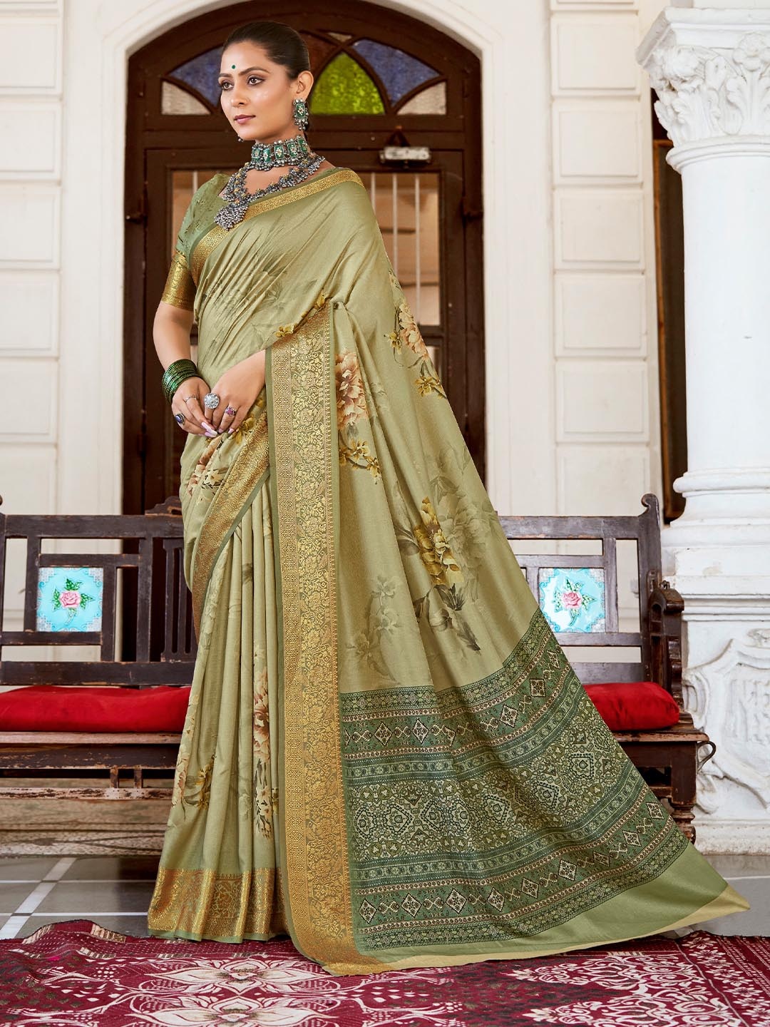 

TIRA Floral Printed Zari Saree, Khaki