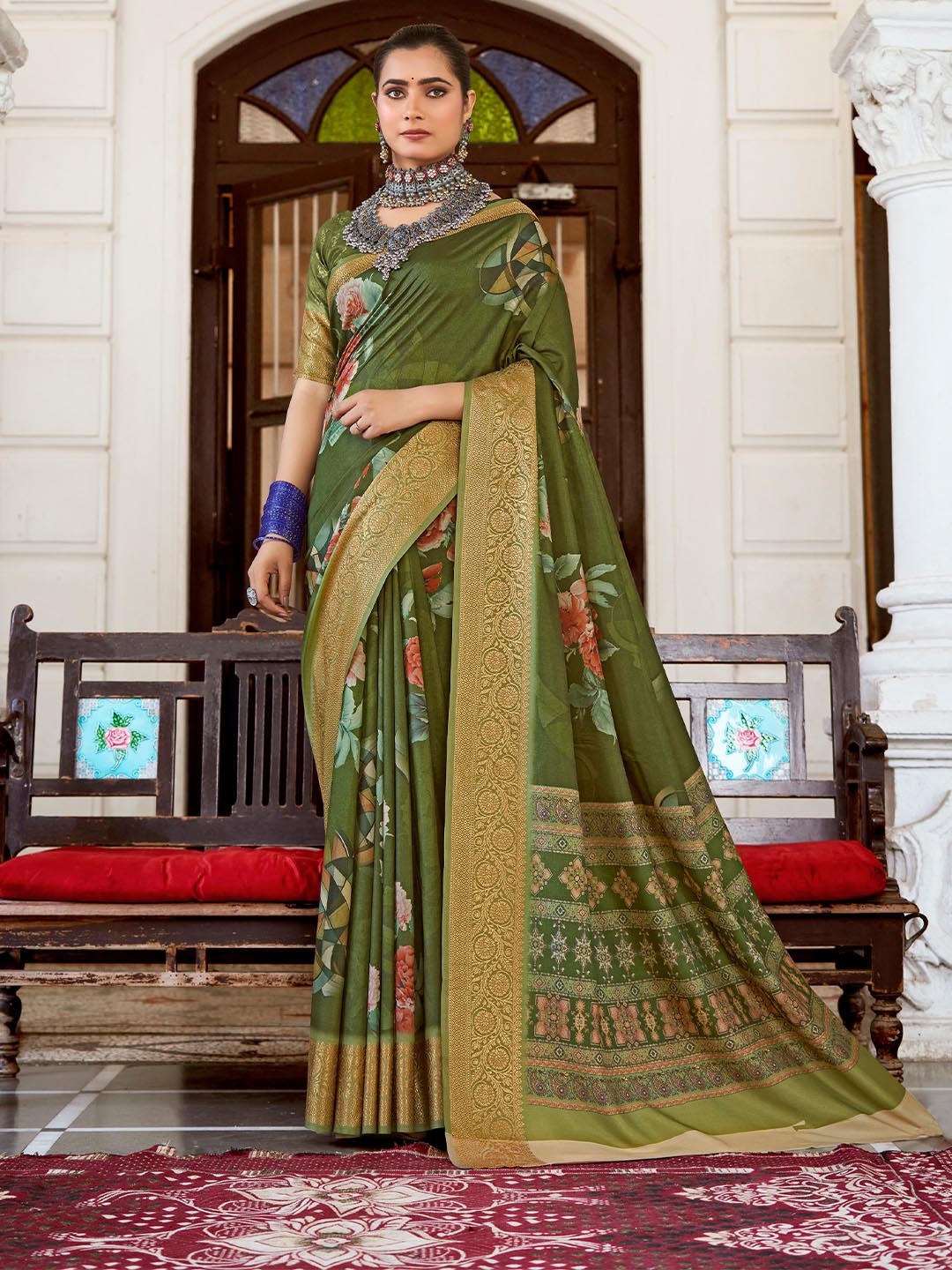 

TIRA Floral Printed Zari Saree, Green