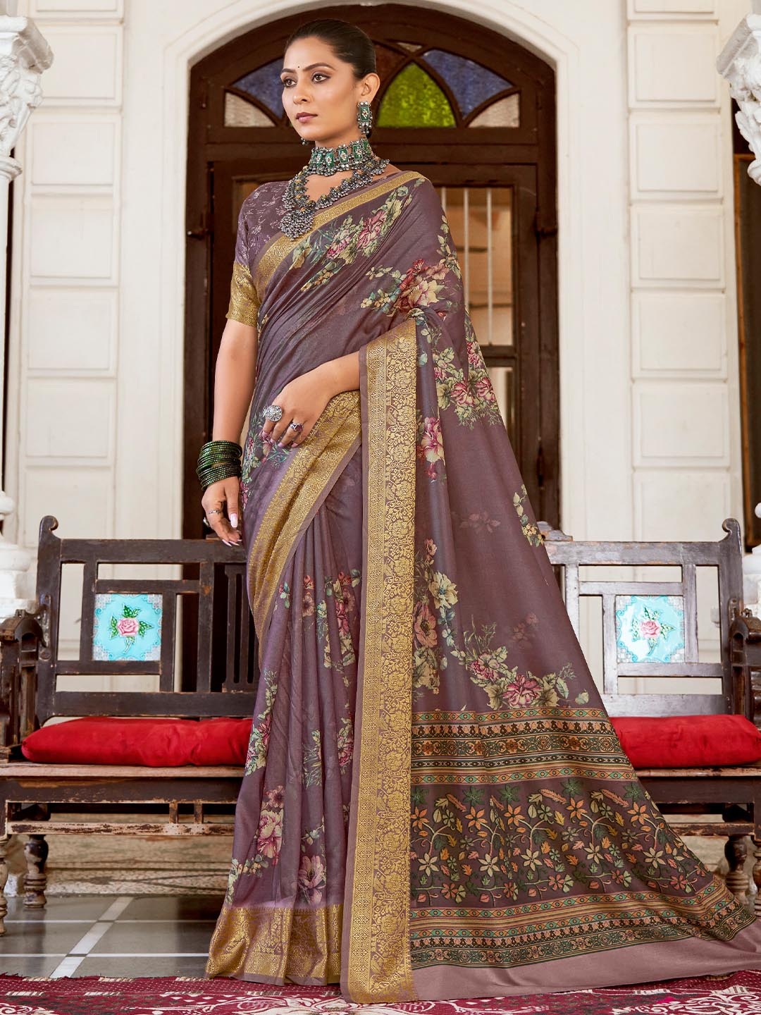 

TIRA Floral Printed Zari Saree, Purple