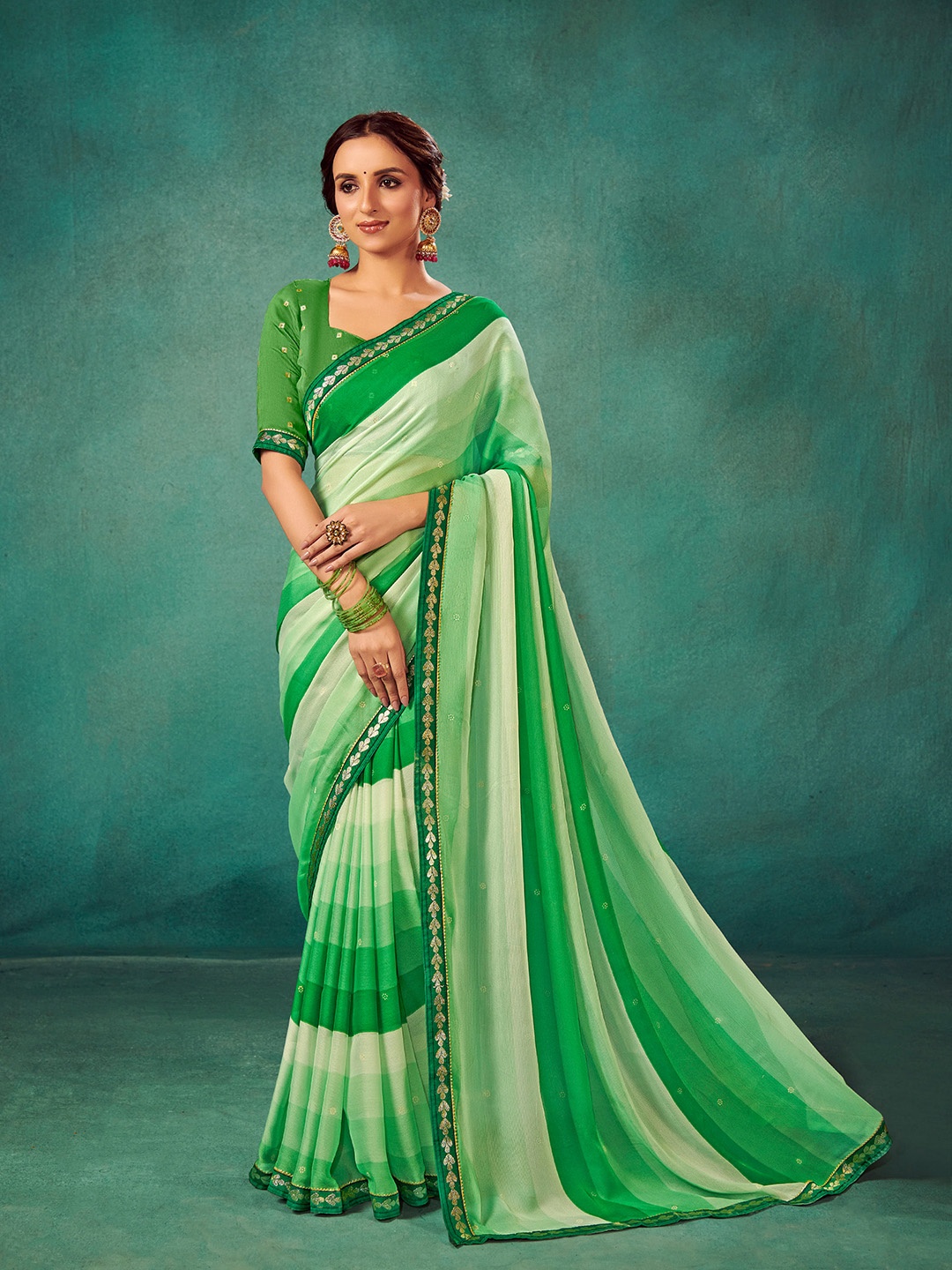 

TIRA Floral Printed Pure Chiffon Saree, Olive