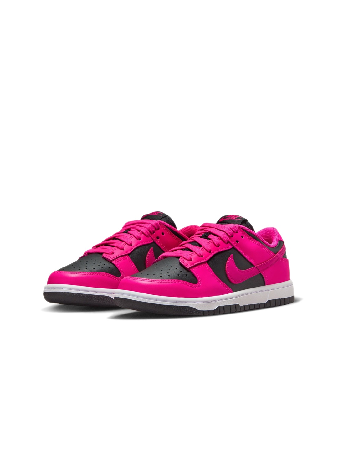 

Nike Women Dunk Low Shoes, Pink