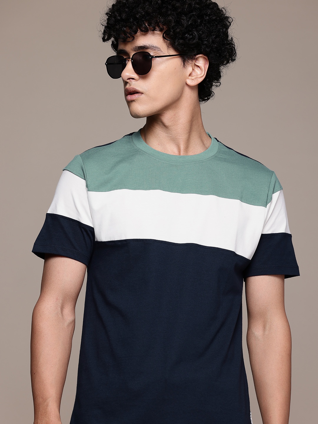 

The Roadster Lifestyle Co. Striped Pure Cotton T-shirt, Navy blue