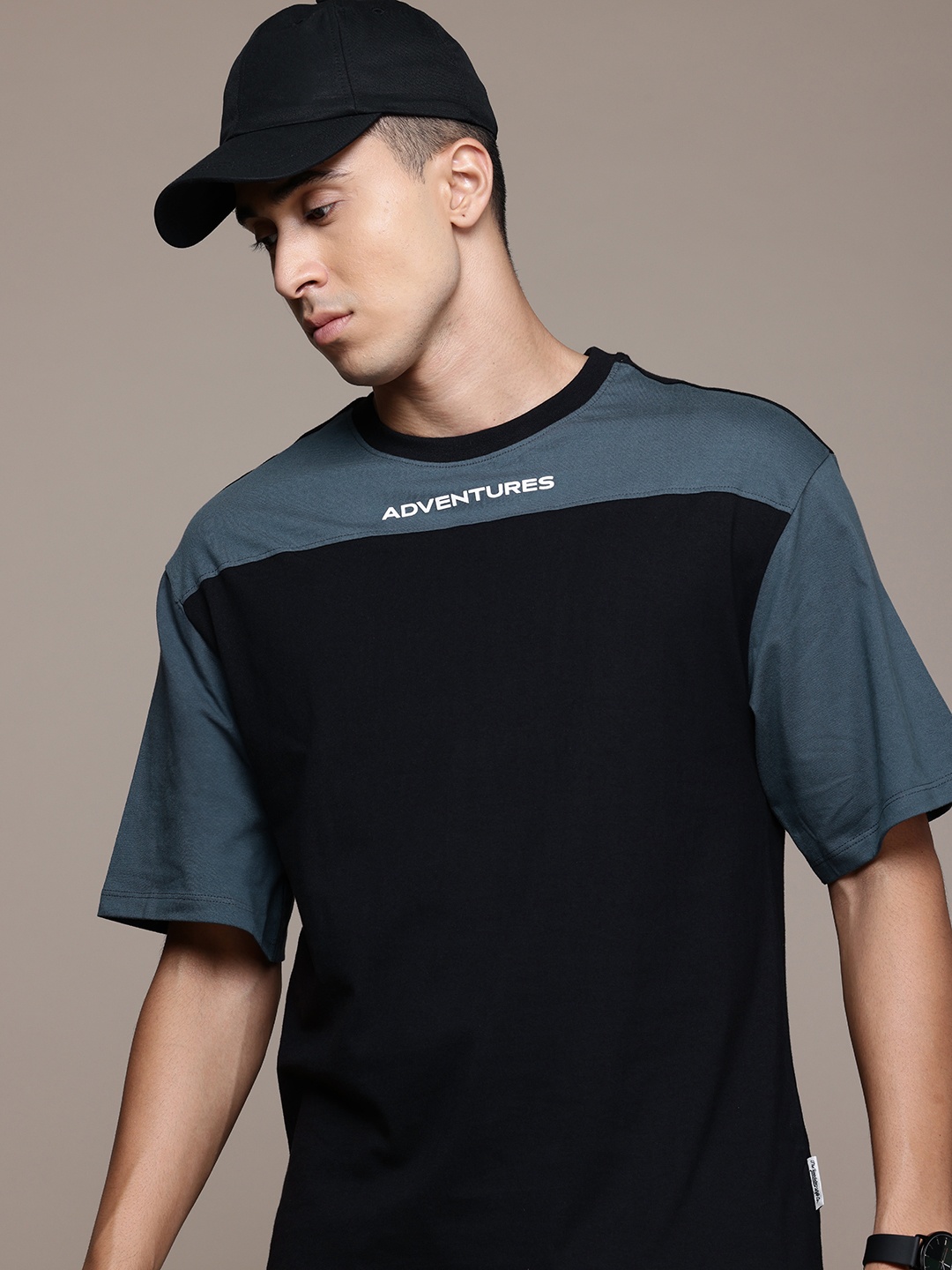 

The Roadster Lifestyle Co. T-shirt with Typography, Black