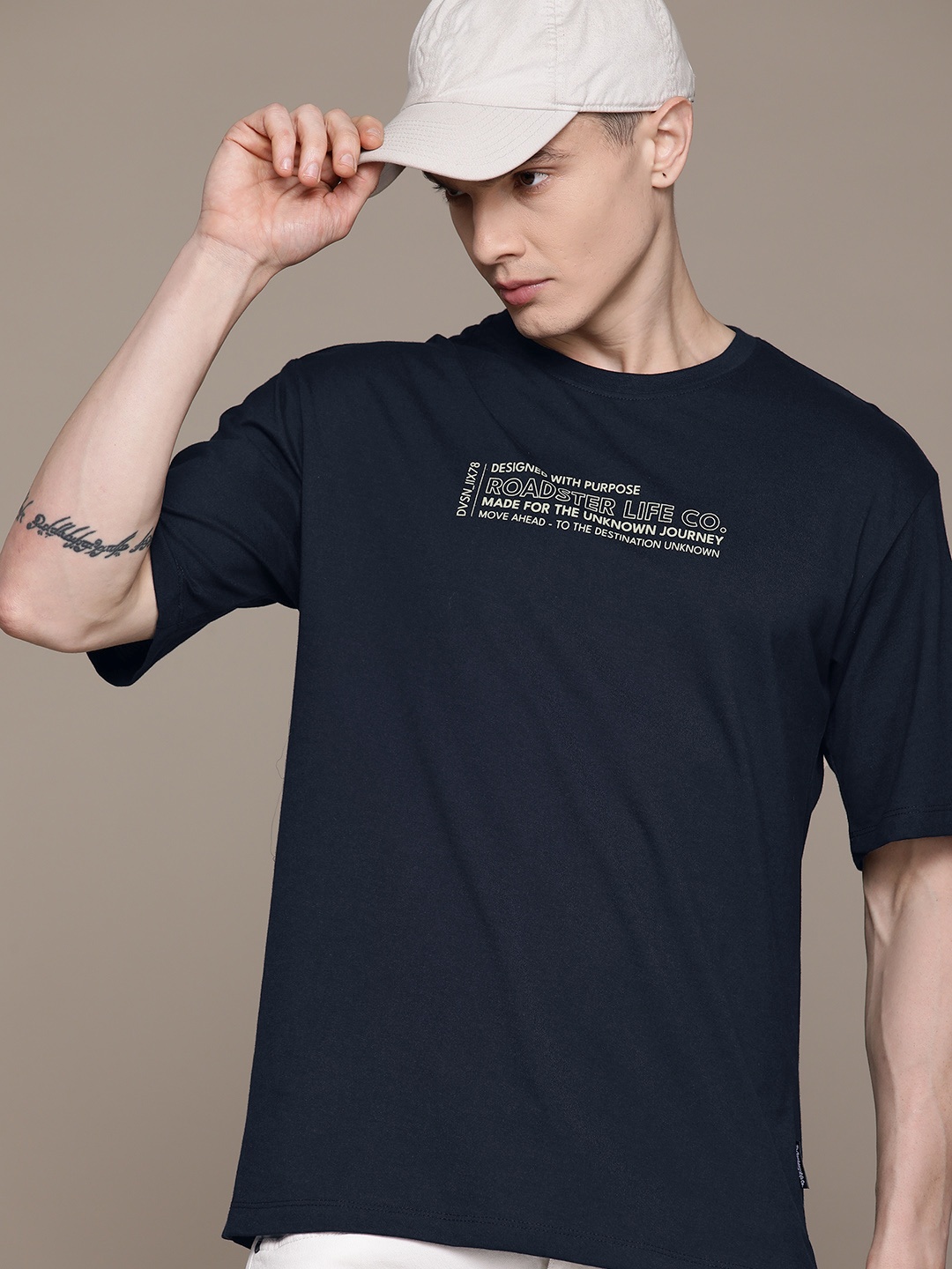 

The Roadster Lifestyle Co. Printed Relaxed Fit T-shirt, Navy blue