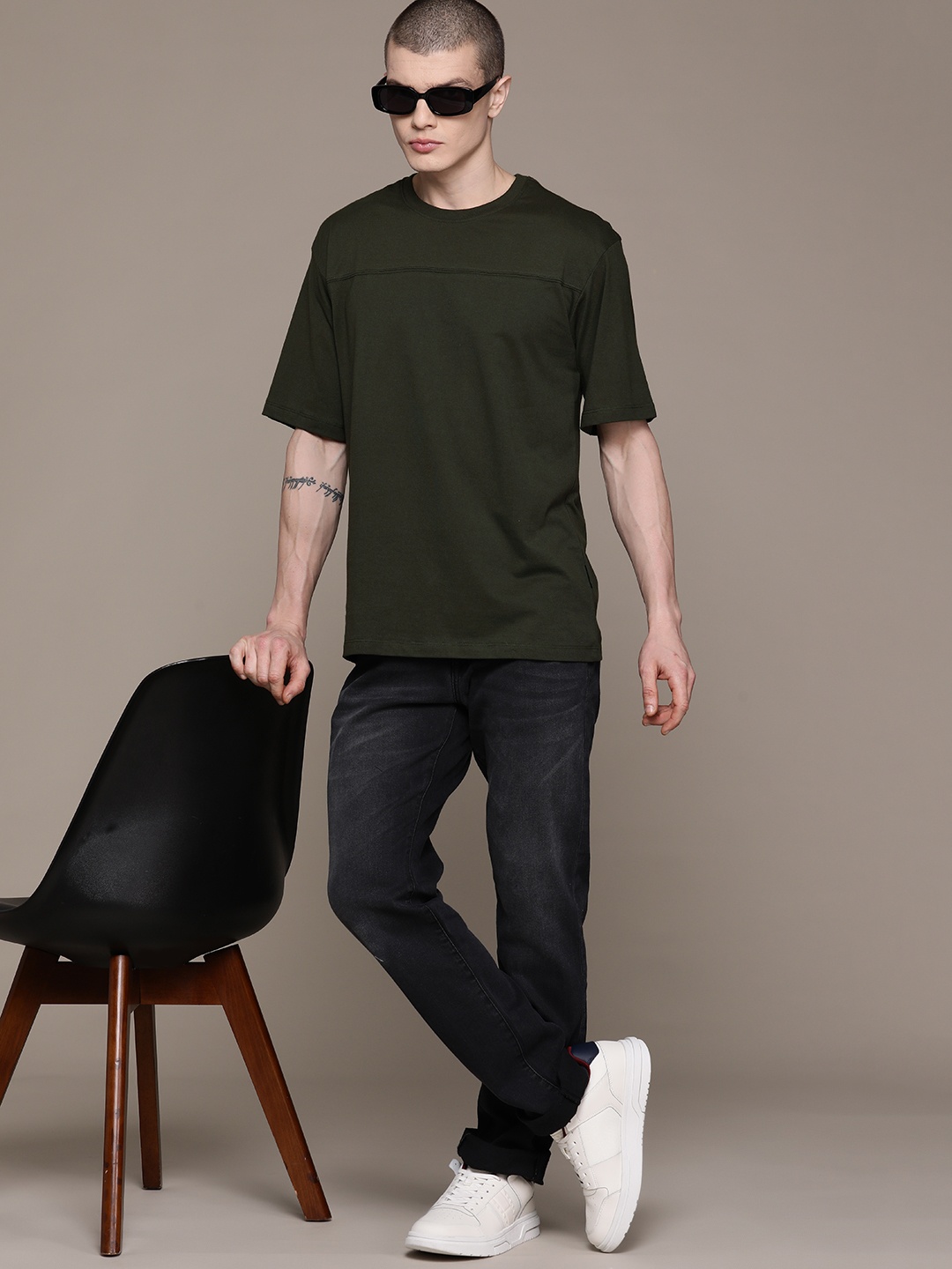 

The Roadster Lifestyle Co. Relaxed Fit T-shirt, Olive