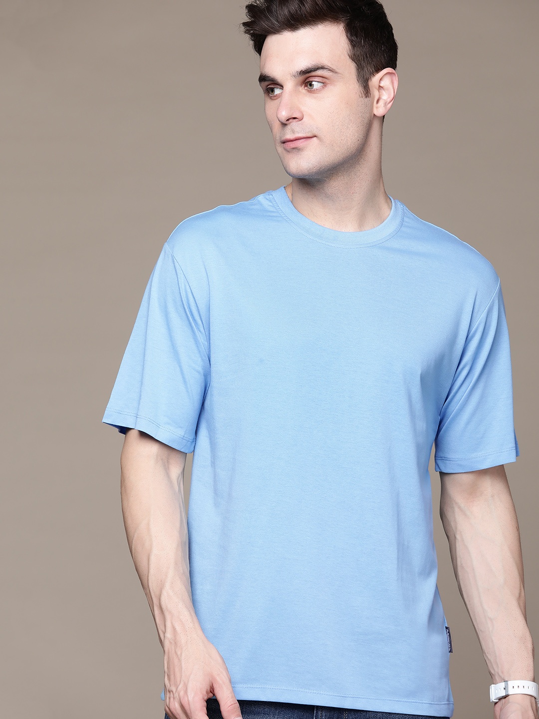 

The Roadster Lifestyle Co. Men Relaxed Fit T-shirt, Blue