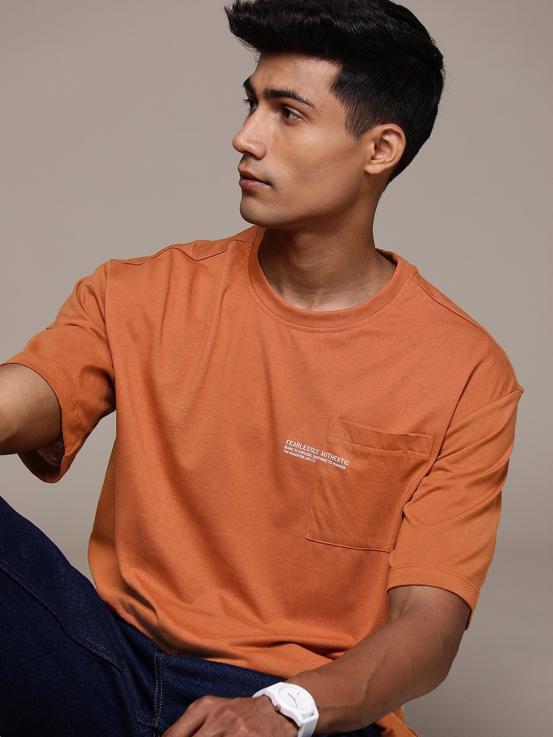 

The Roadster Lifestyle Co. Men Patch Pocket T-shirt, Rust
