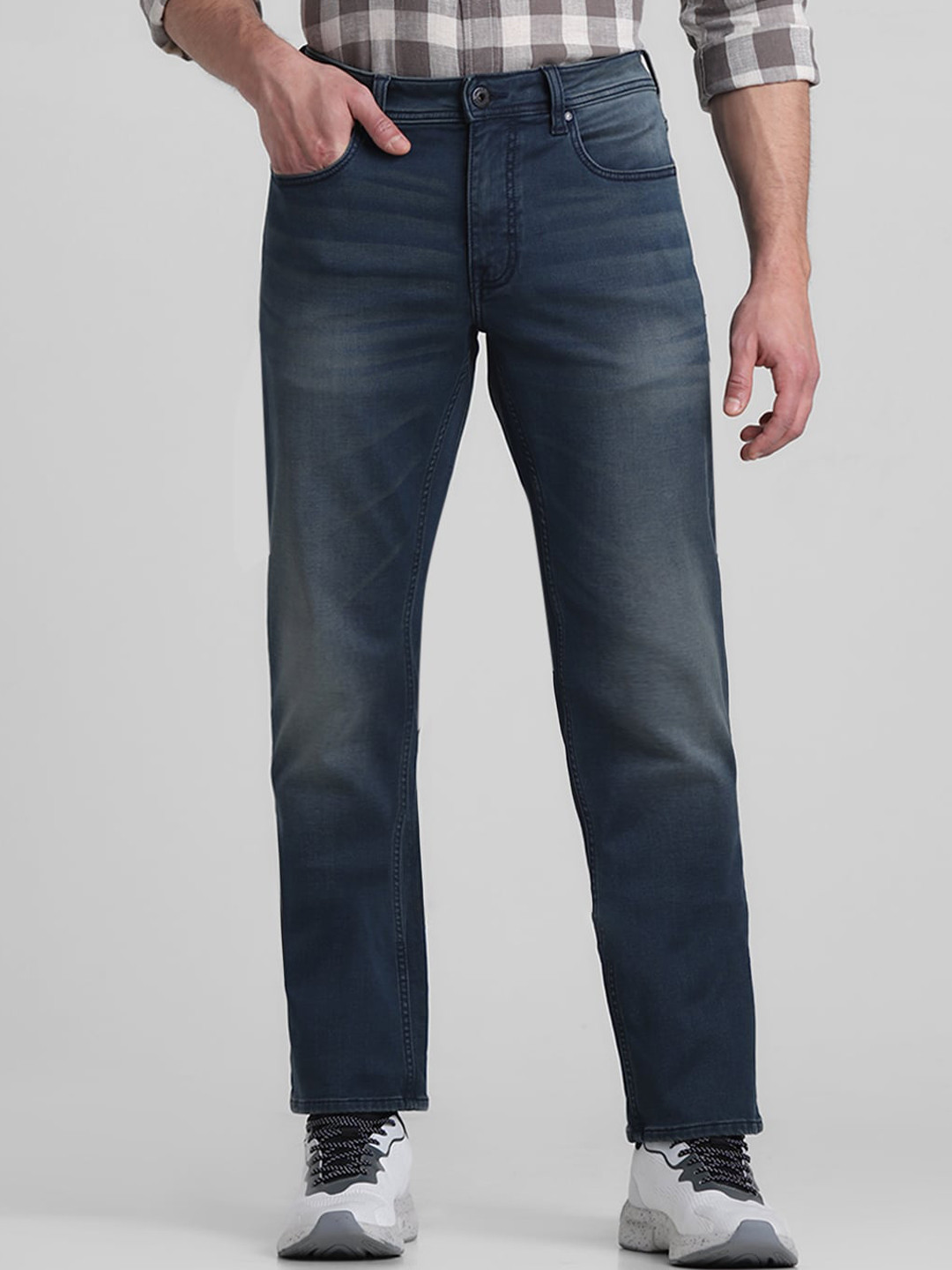 

Jack & Jones Men Clark Heavy Fade Stretchable Jeans, Blue