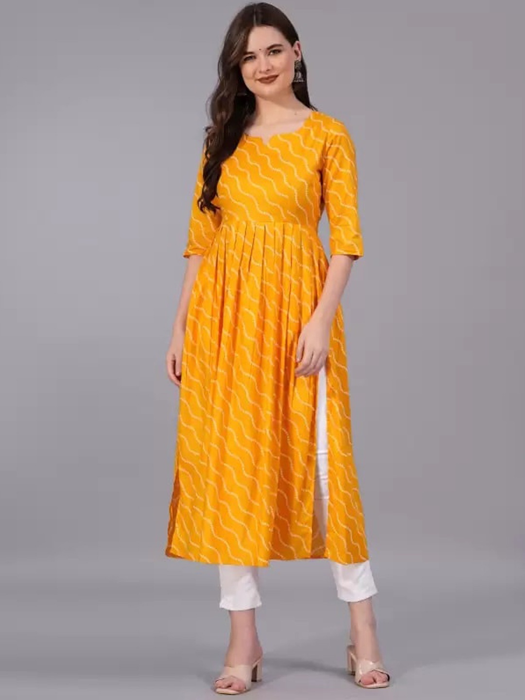 

Lomoniya Striped Pure Cotton Anarkali Kurta, Mustard
