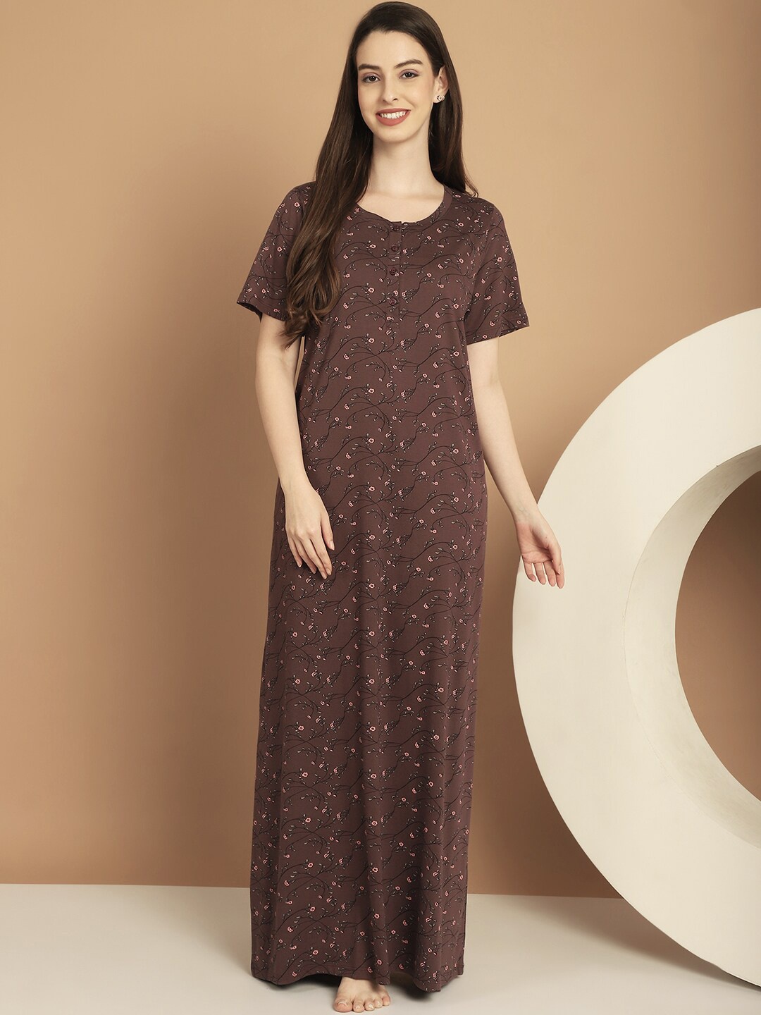 

Kanvin Brown Floral Printed Maxi Nightdress