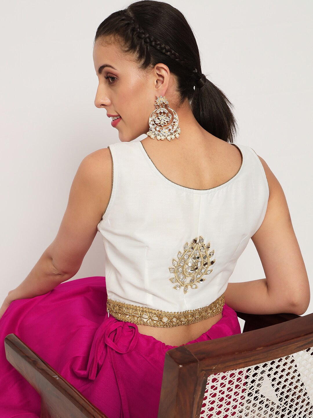 

studio rasa Emboidered Crop Top, White