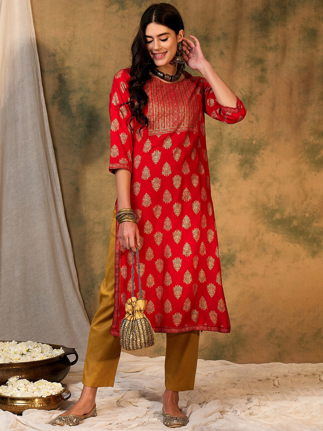 

Indo Era Ethnic Motifs Printed Straight Kurta, Red