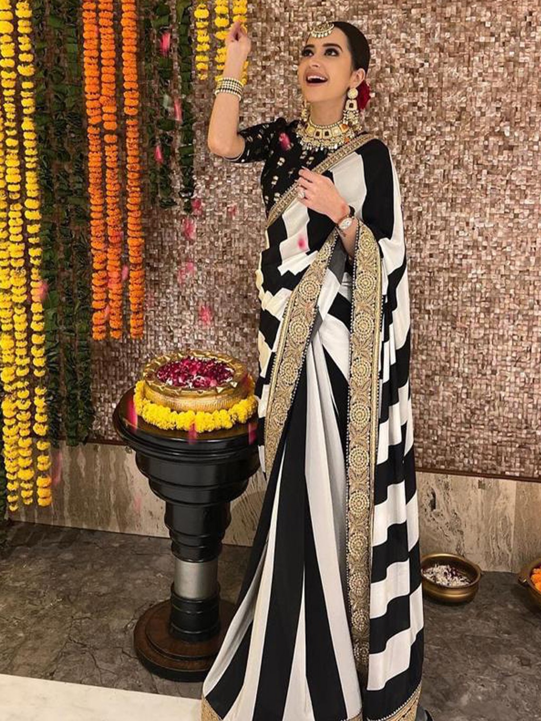 

bansari textiles Striped Embroidered Pure Georgette Designer Leheriya Saree, Black