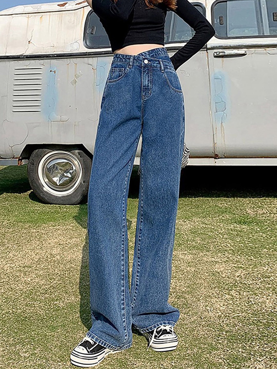 

LULU & SKY Women Straight Fit High-Rise Jeans, Blue