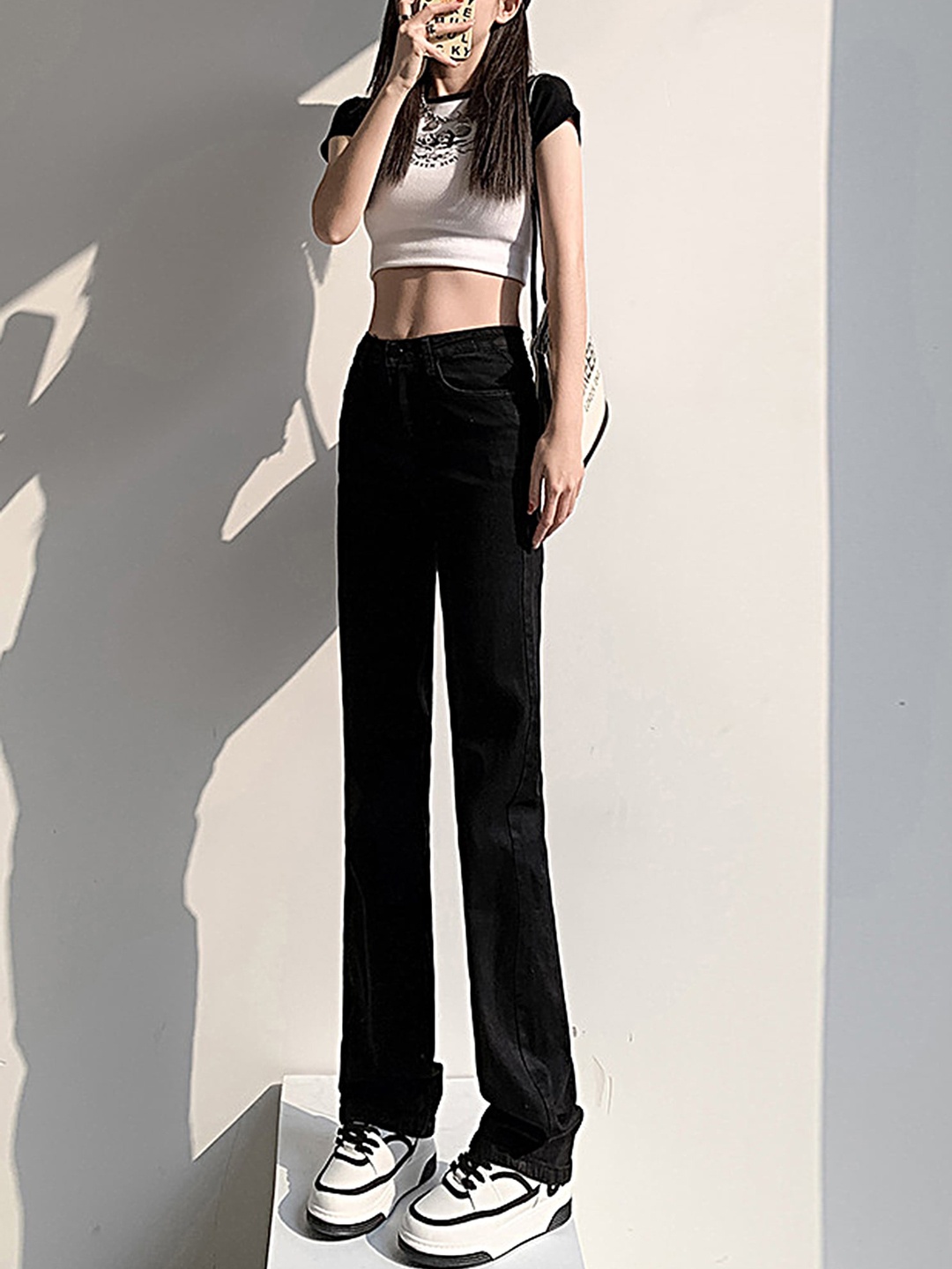 

LULU & SKY Women Straight Fit Jeans, Black