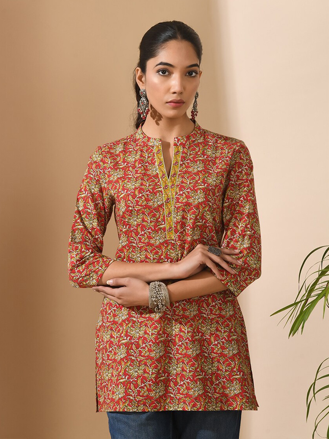 

MEESAN Floral Printed Mandarin Collar Pure Cotton Kurti, Red