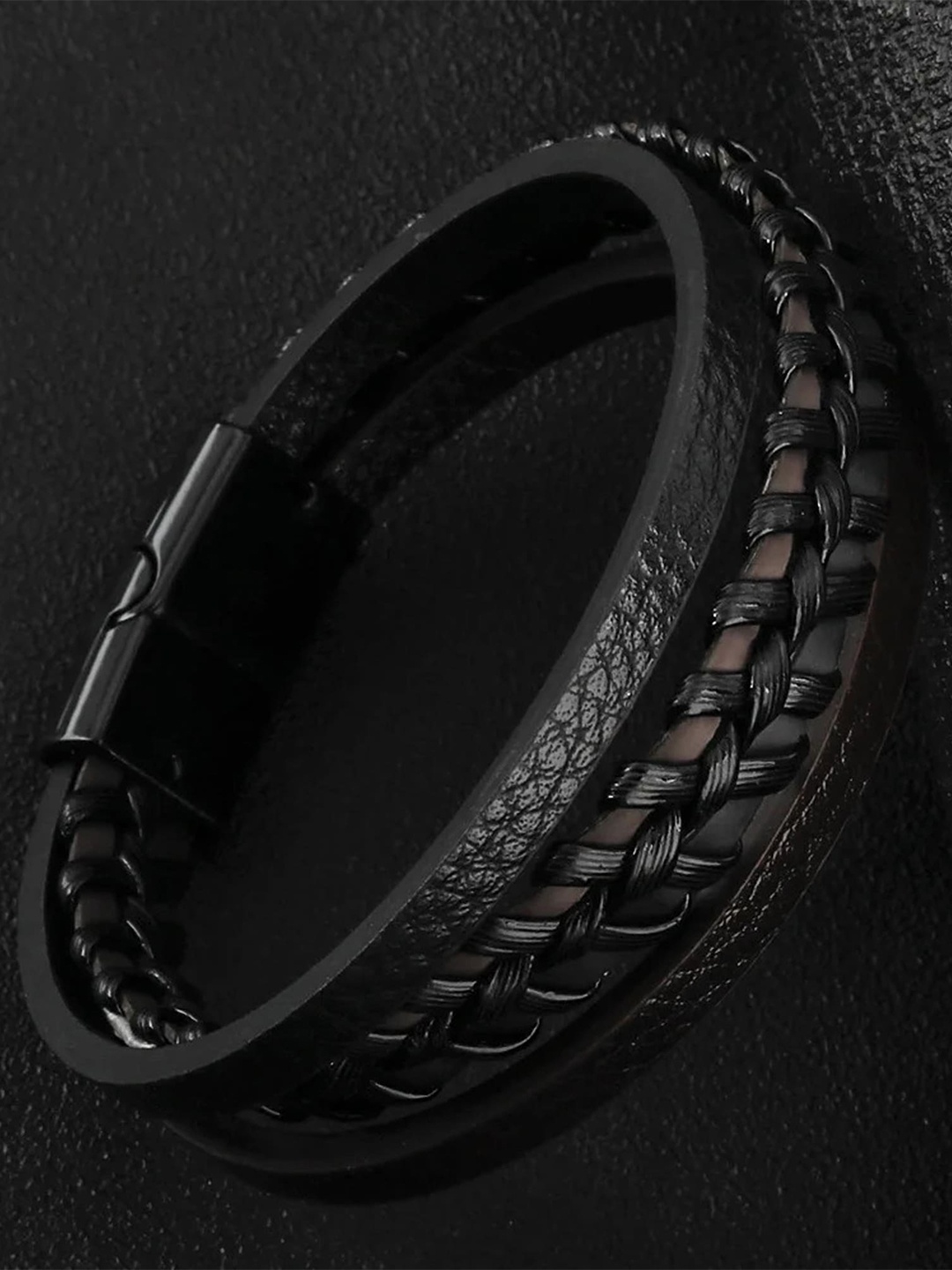 

Fashion Frill Men Leather Wraparound Bracelet, Black