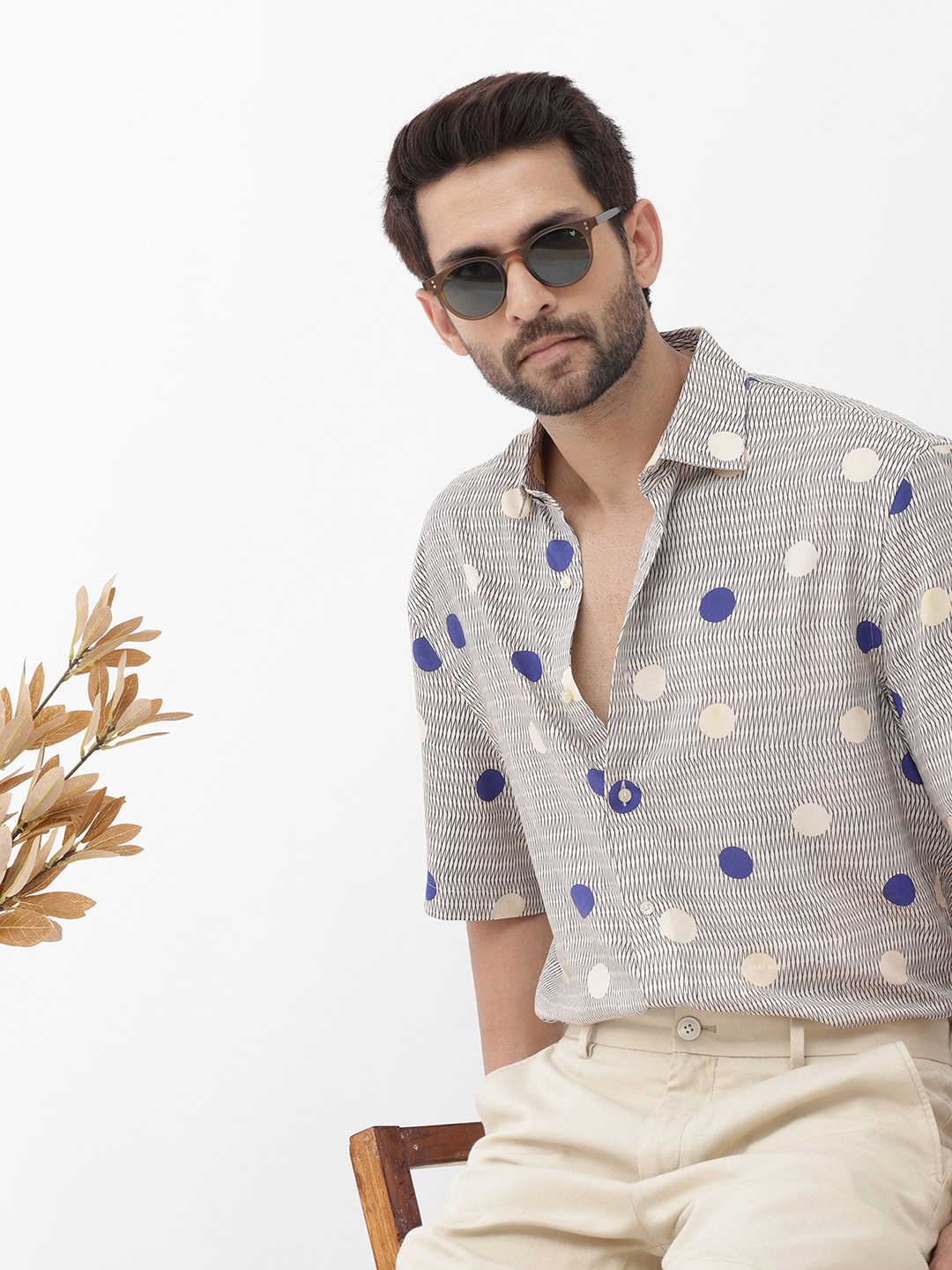 

RARE RABBIT Men Alcoron Regular Fit Geometric Printed Shirt, Beige