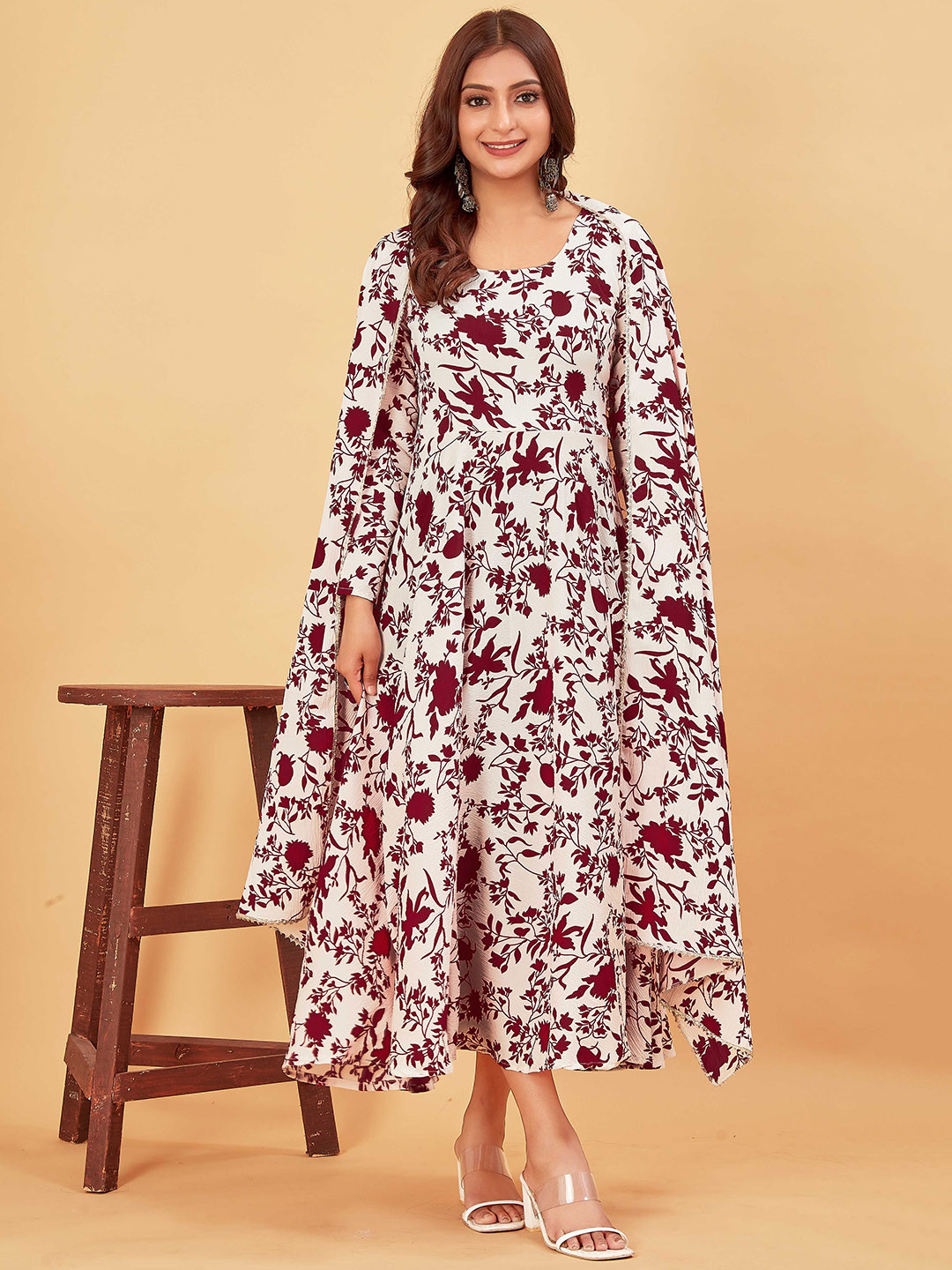 

Pari THE FASHION STUDIO Floral Printed Fit & Flare Maxi Ethnic Dress With Dupatta, Red