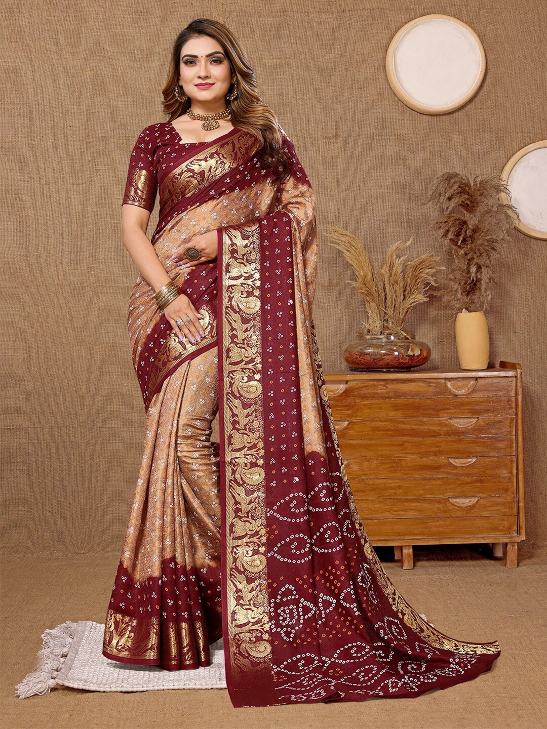 

Hema silk mills Bandhani Printed Saree, Brown