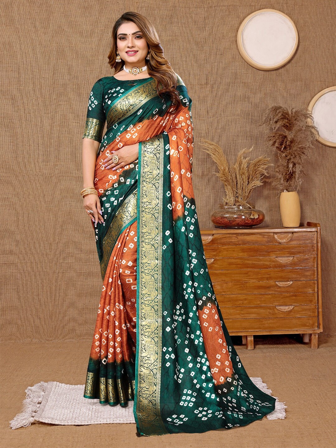 

Hema silk mills Bandhani Printed Saree, Orange